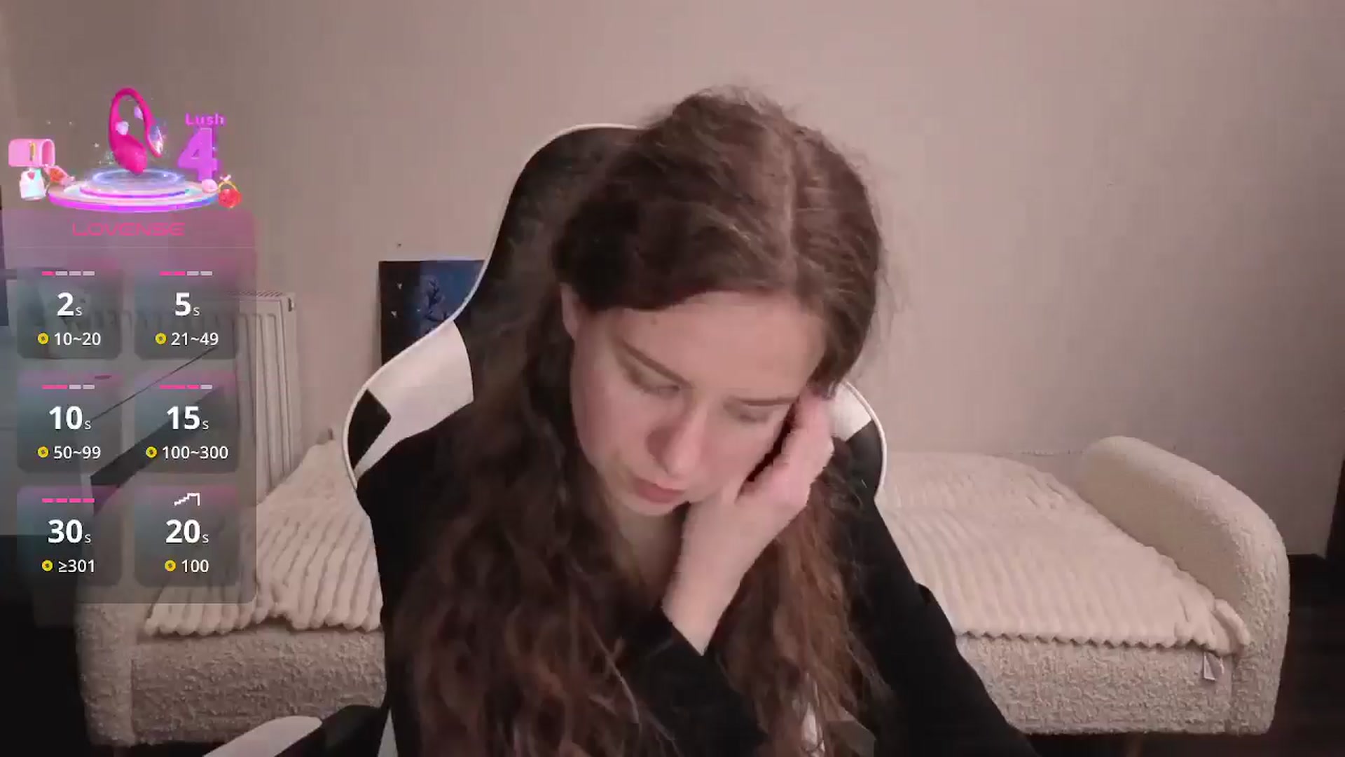 Gallery image thumbnail from BlueFlowerr's myfreecams stream on, 02/15/2026, 22:17 image 19 of 20