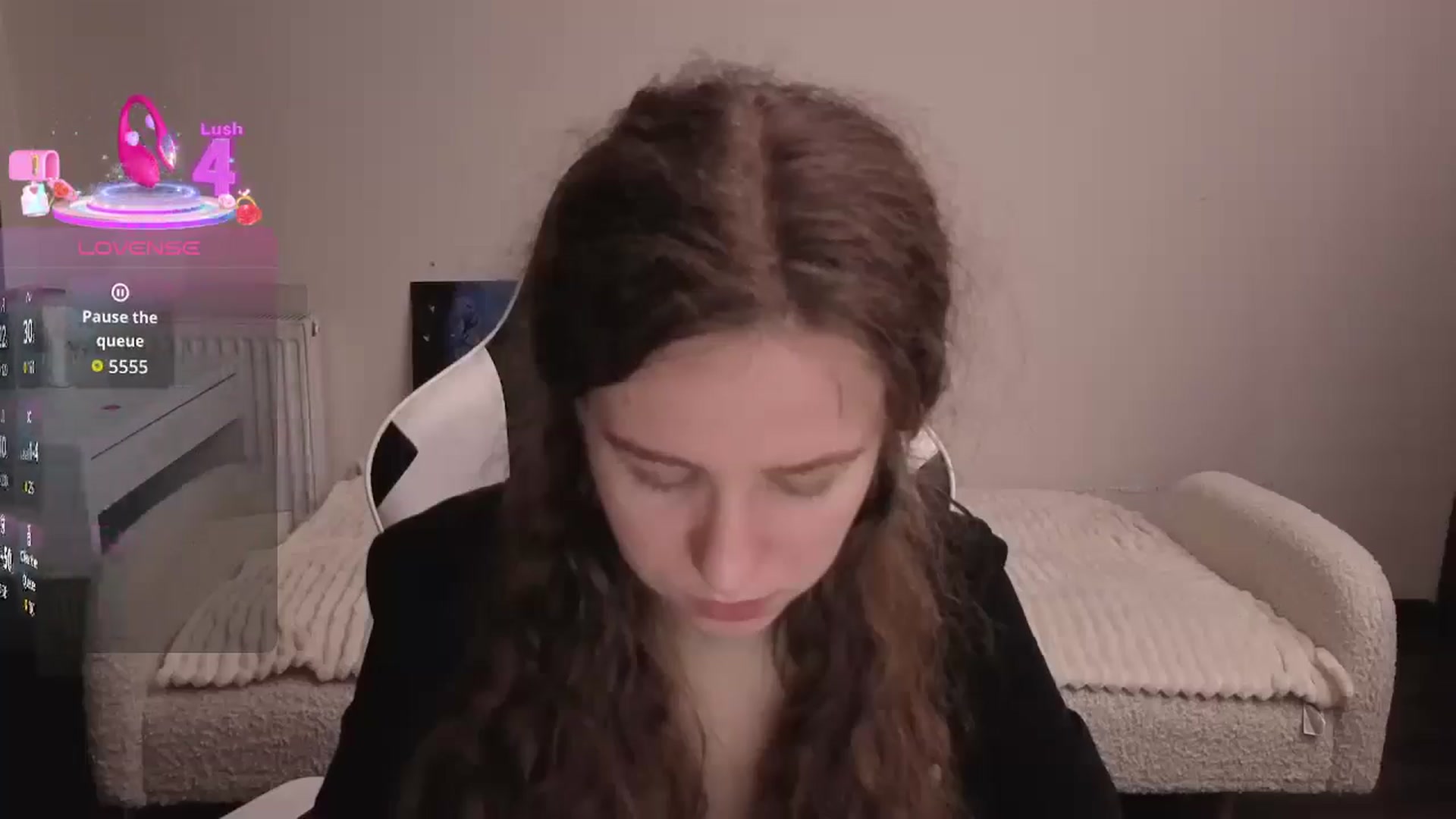 Gallery image thumbnail from BlueFlowerr's myfreecams stream on, 02/15/2026, 22:17 image 15 of 20