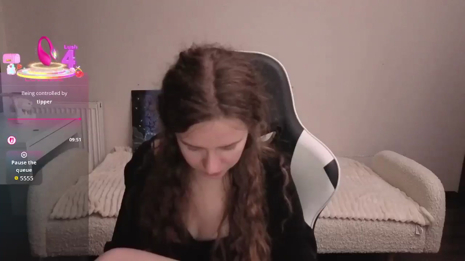 Gallery image thumbnail from BlueFlowerr's myfreecams stream on, 02/15/2026, 22:58 image 2 of 20