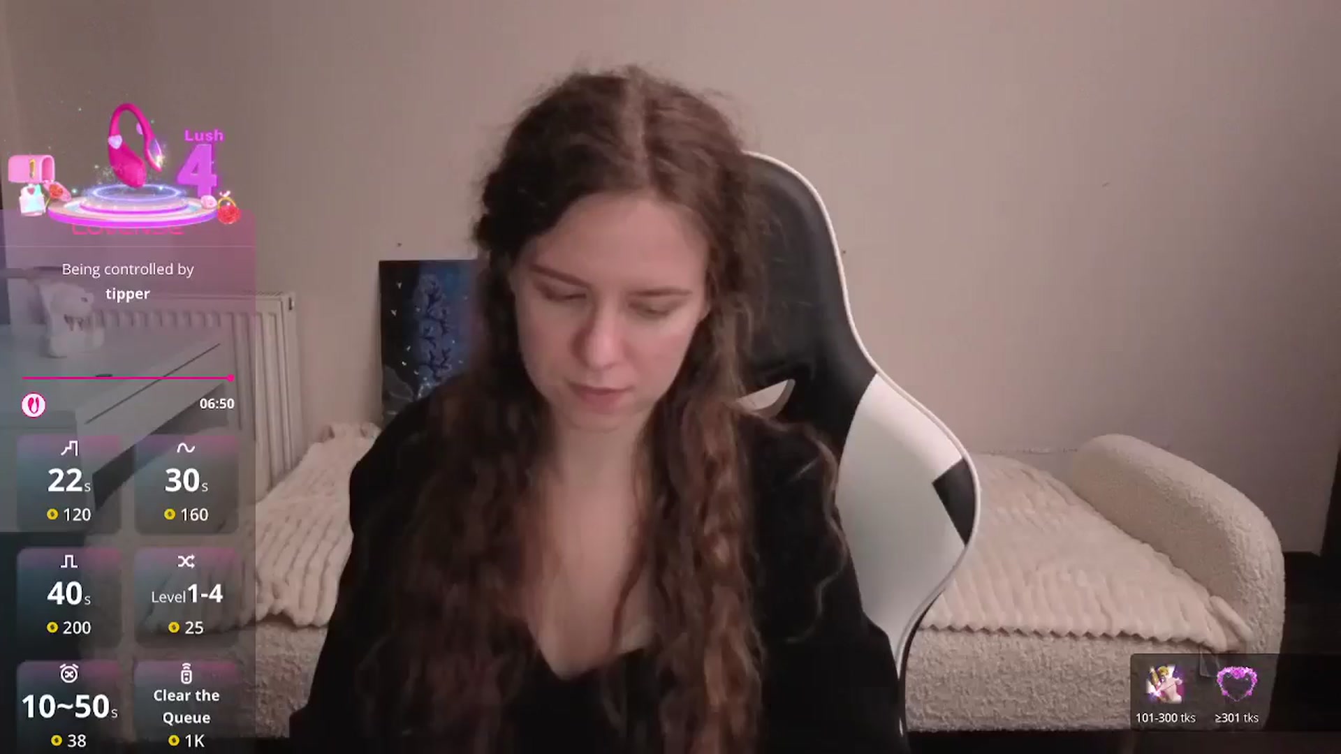 Gallery image thumbnail from BlueFlowerr's myfreecams stream on, 02/15/2026, 22:58 image 6 of 20