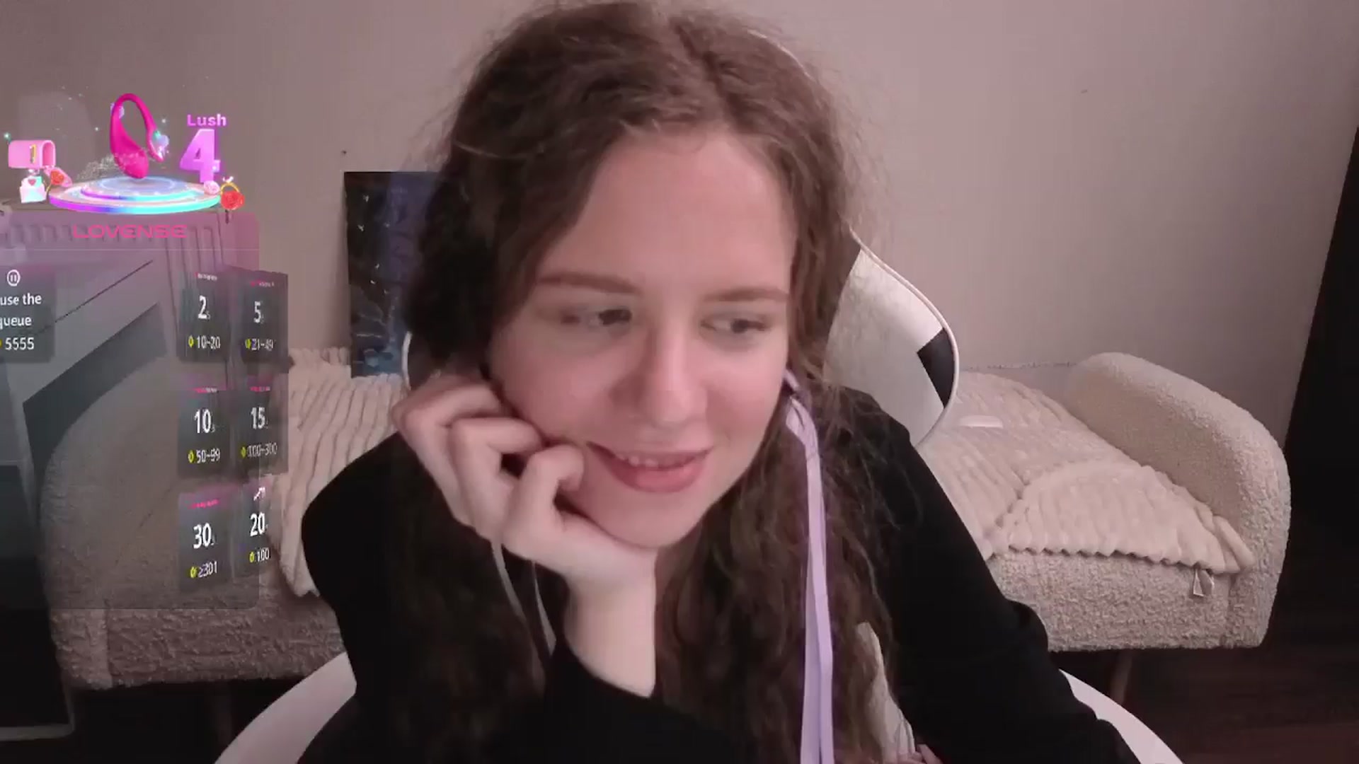 Gallery image thumbnail from BlueFlowerr's myfreecams stream on, 02/16/2026, 01:33 image 8 of 20