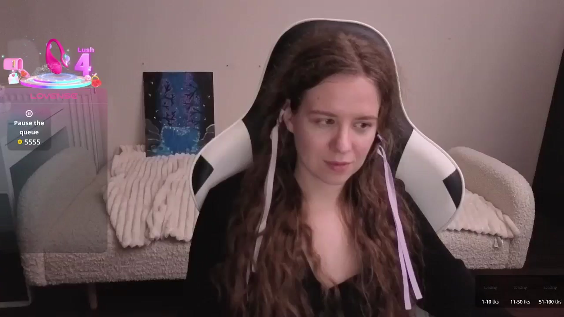 Gallery image thumbnail from BlueFlowerr's myfreecams stream on, 02/16/2026, 01:33 image 12 of 20