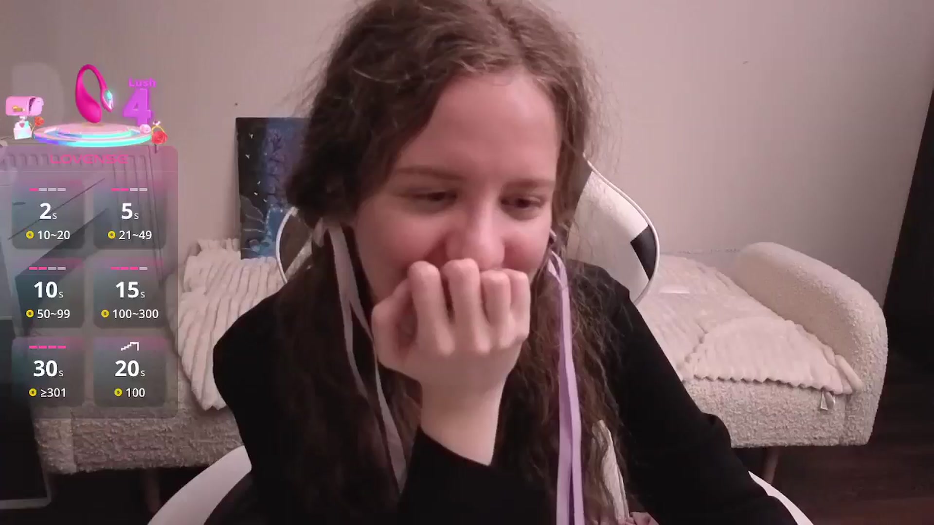 Gallery image thumbnail from BlueFlowerr's myfreecams stream on, 02/16/2026, 01:33 image 6 of 20
