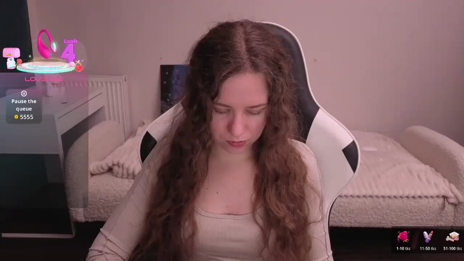 Gallery image thumbnail from BlueFlowerr's myfreecams stream on, 02/16/2026, 22:47 image 2 of 20