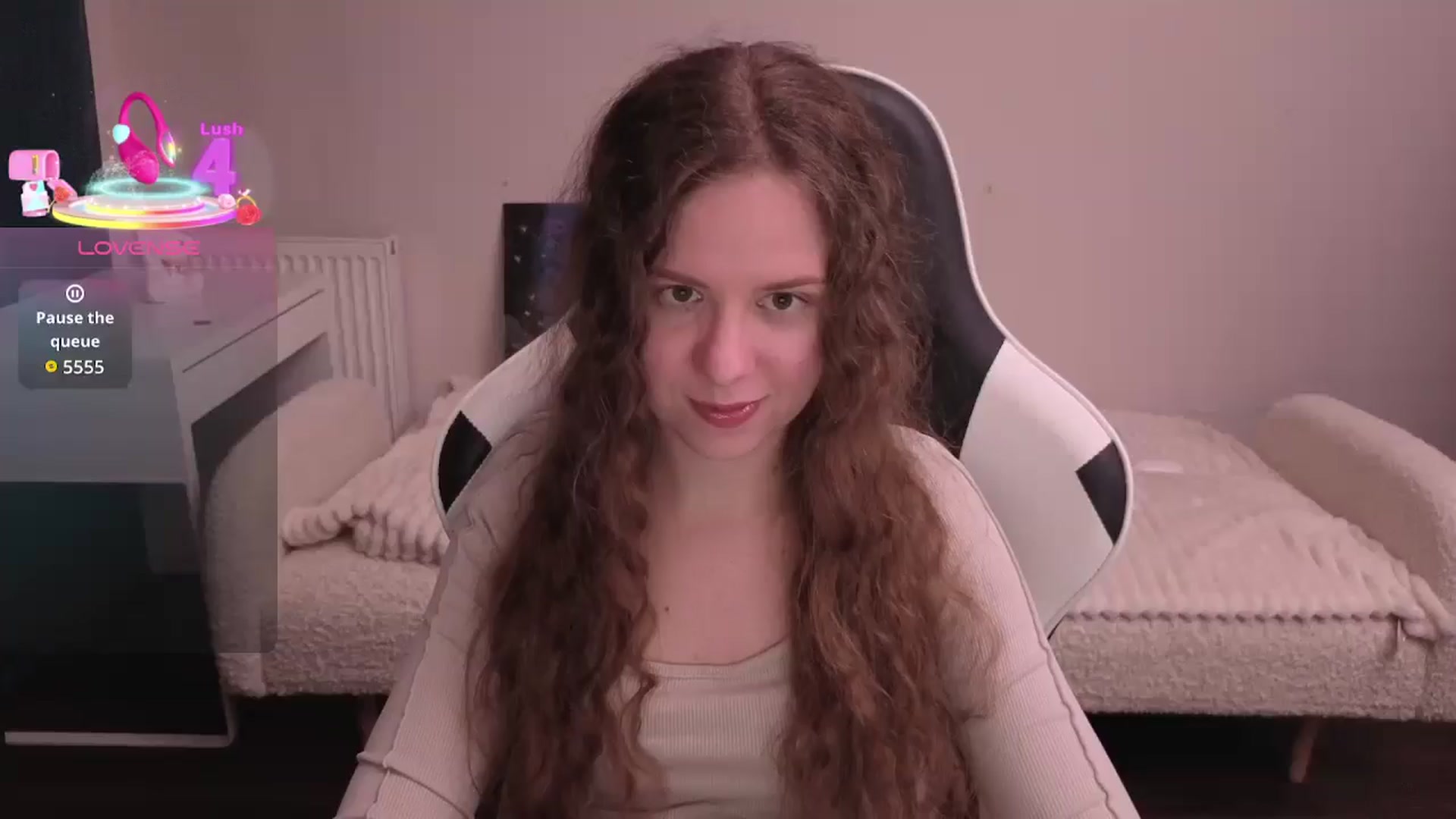 Gallery image thumbnail from BlueFlowerr's myfreecams stream on, 02/16/2026, 22:47 image 1 of 20