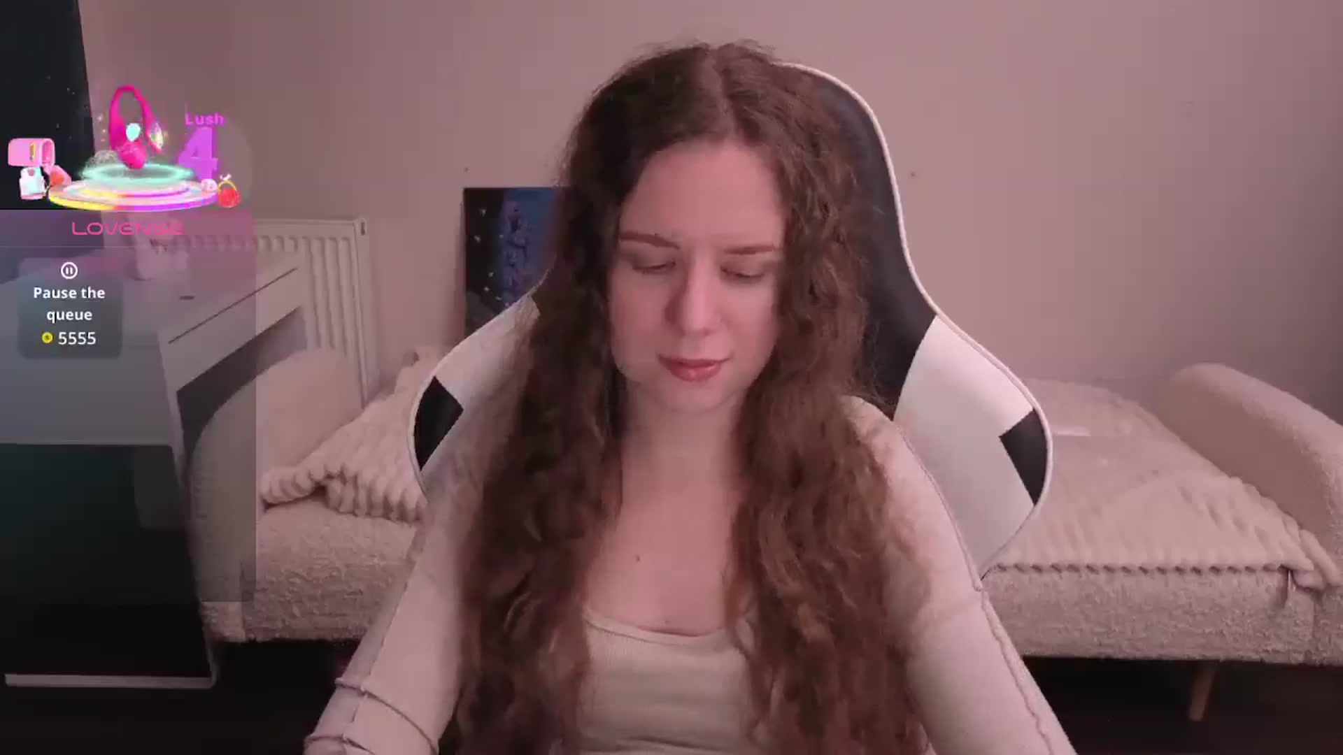 Gallery image thumbnail from BlueFlowerr's myfreecams stream on, 02/16/2026, 22:47 image 3 of 20
