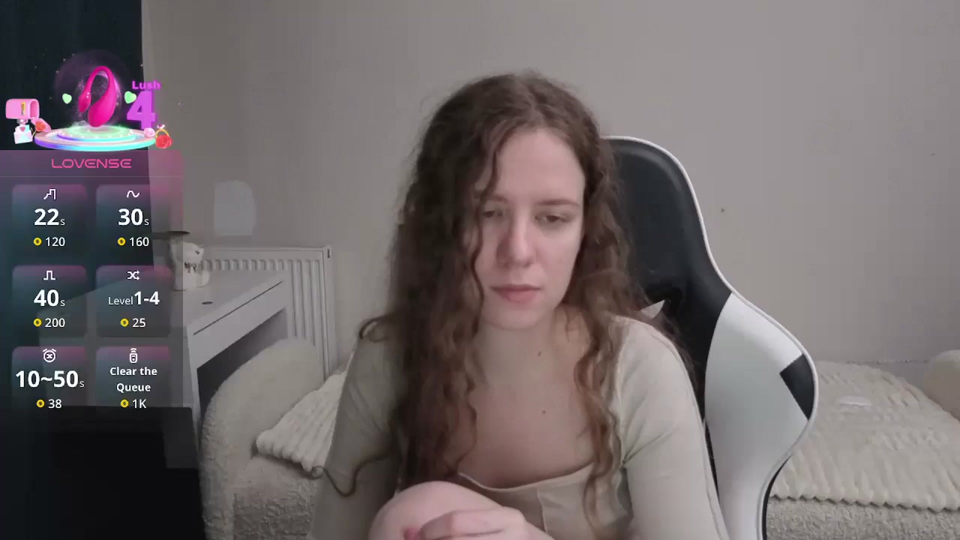 Gallery image thumbnail from BlueFlowerr's myfreecams stream on, 02/17/2026, 03:33 image 1 of 20