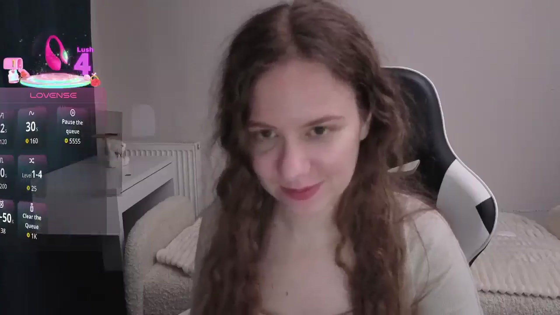 Gallery image thumbnail from BlueFlowerr's myfreecams stream on, 02/17/2026, 03:33 image 16 of 20