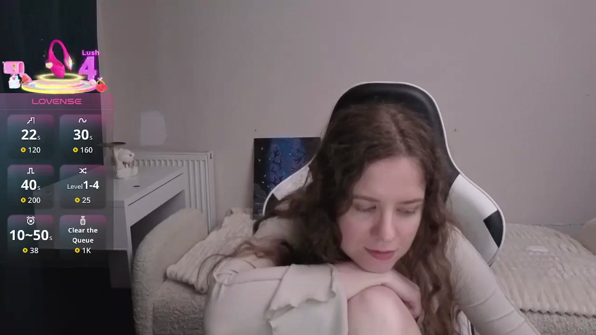 Gallery image thumbnail from BlueFlowerr's myfreecams stream on, 02/17/2026, 04:44 image 2 of 20