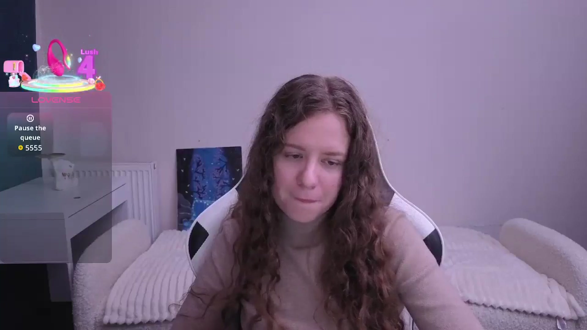Gallery image thumbnail from BlueFlowerr's myfreecams stream on, 02/20/2026, 24:13 image 3 of 20