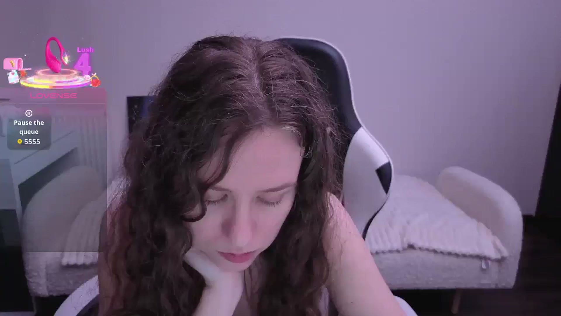 Gallery image thumbnail from BlueFlowerr's myfreecams stream on, 02/20/2026, 02:23 image 5 of 20