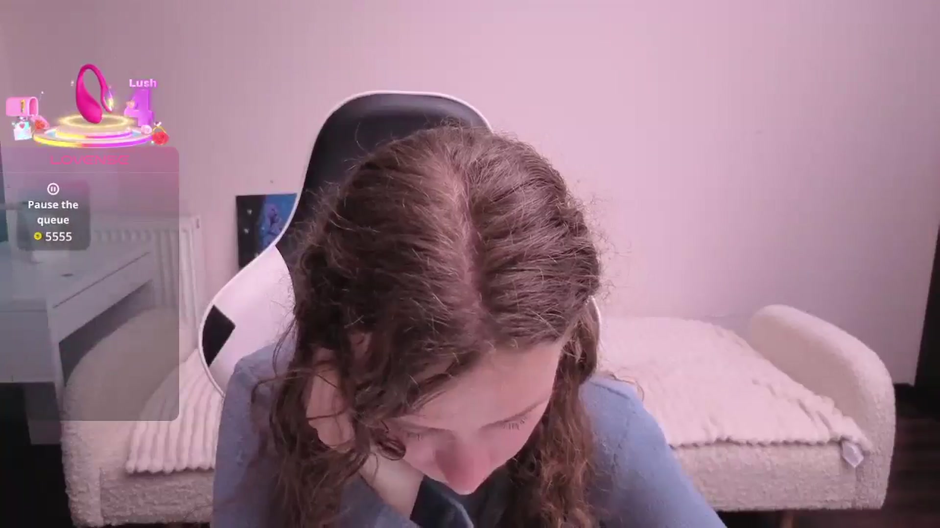 Gallery image thumbnail from BlueFlowerr's myfreecams stream on, 02/21/2026, 20:13 image 6 of 20