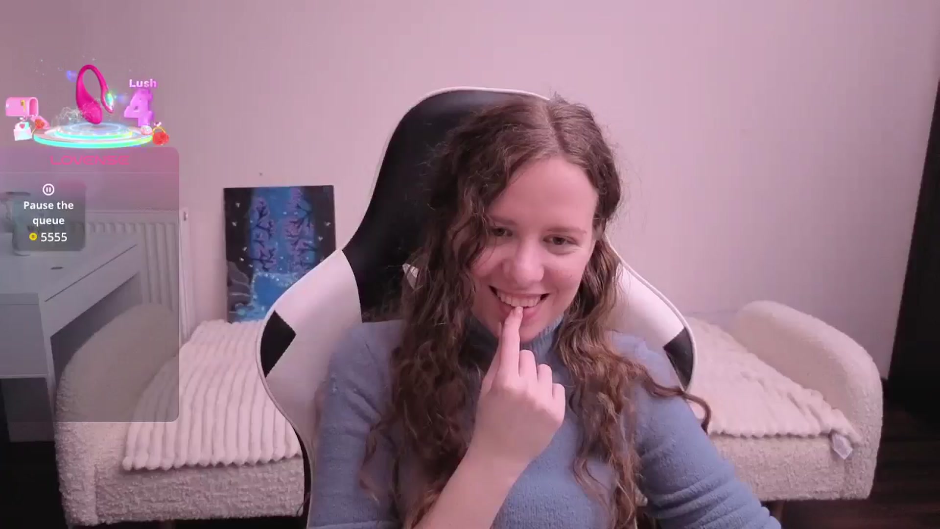Gallery image thumbnail from BlueFlowerr's myfreecams stream on, 02/21/2026, 21:28 image 9 of 20