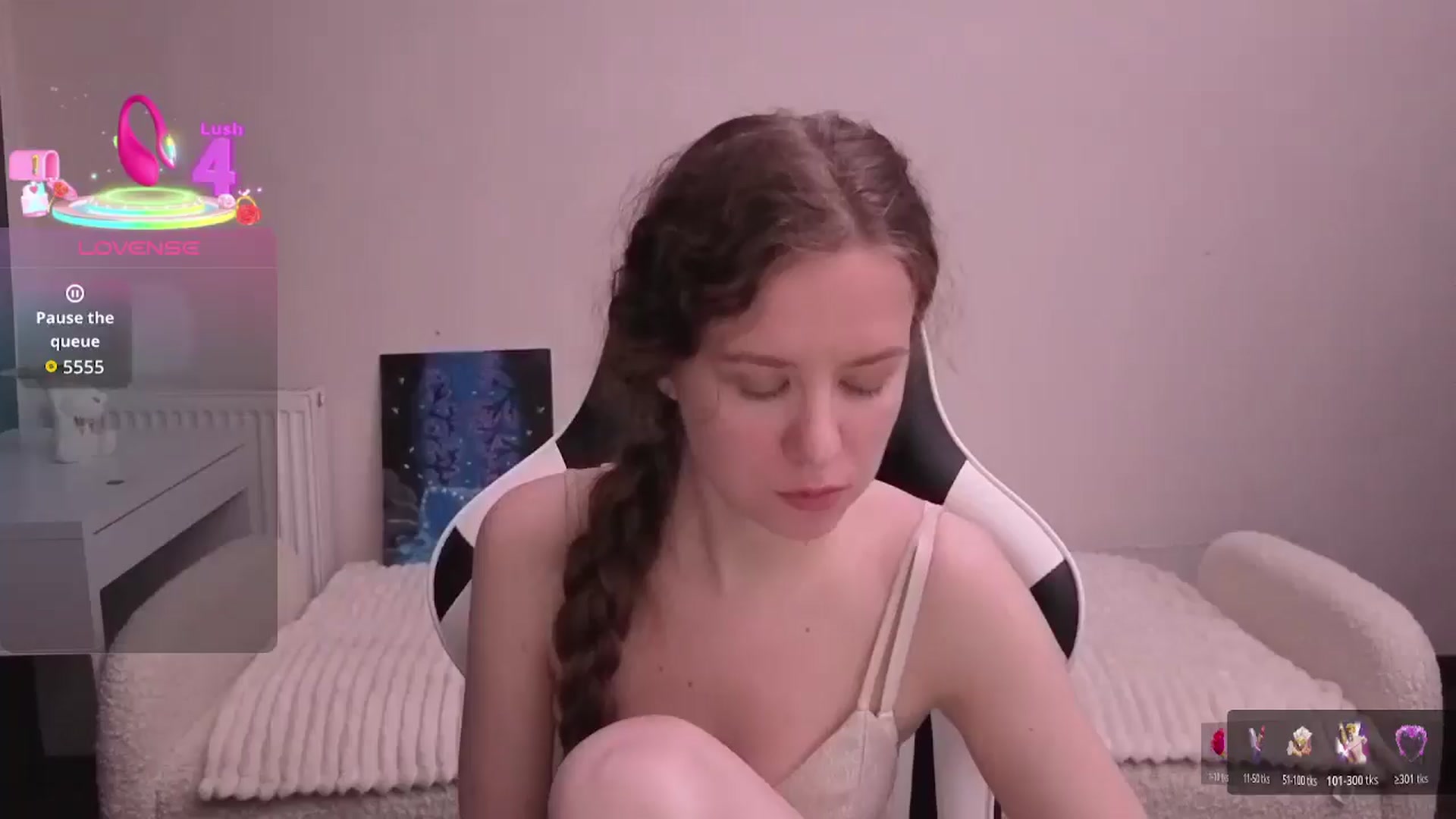 Gallery image thumbnail from BlueFlowerr's myfreecams stream on, 02/23/2026, 21:16 image 1 of 20