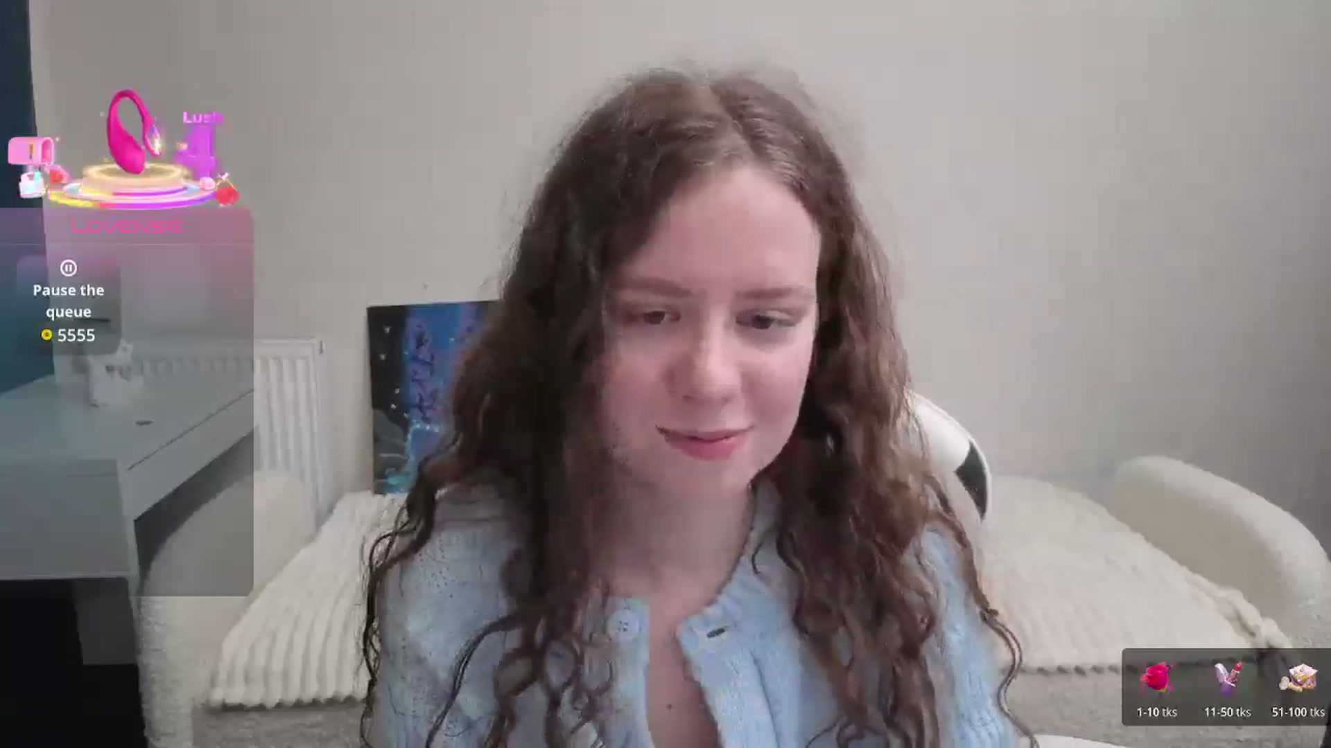 Gallery image thumbnail from BlueFlowerr's myfreecams stream on, 02/26/2026, 21:28 image 13 of 20