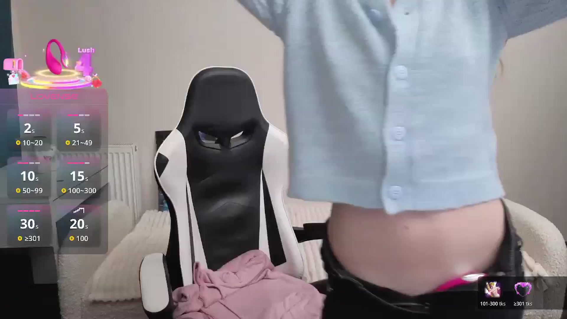 Gallery image thumbnail from BlueFlowerr's myfreecams stream on, 02/26/2026, 21:28 image 1 of 20