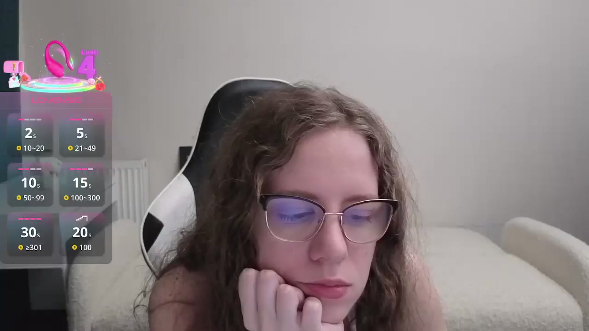 Gallery image thumbnail from BlueFlowerr's myfreecams stream on, 02/27/2026, 20:41 image 1 of 20