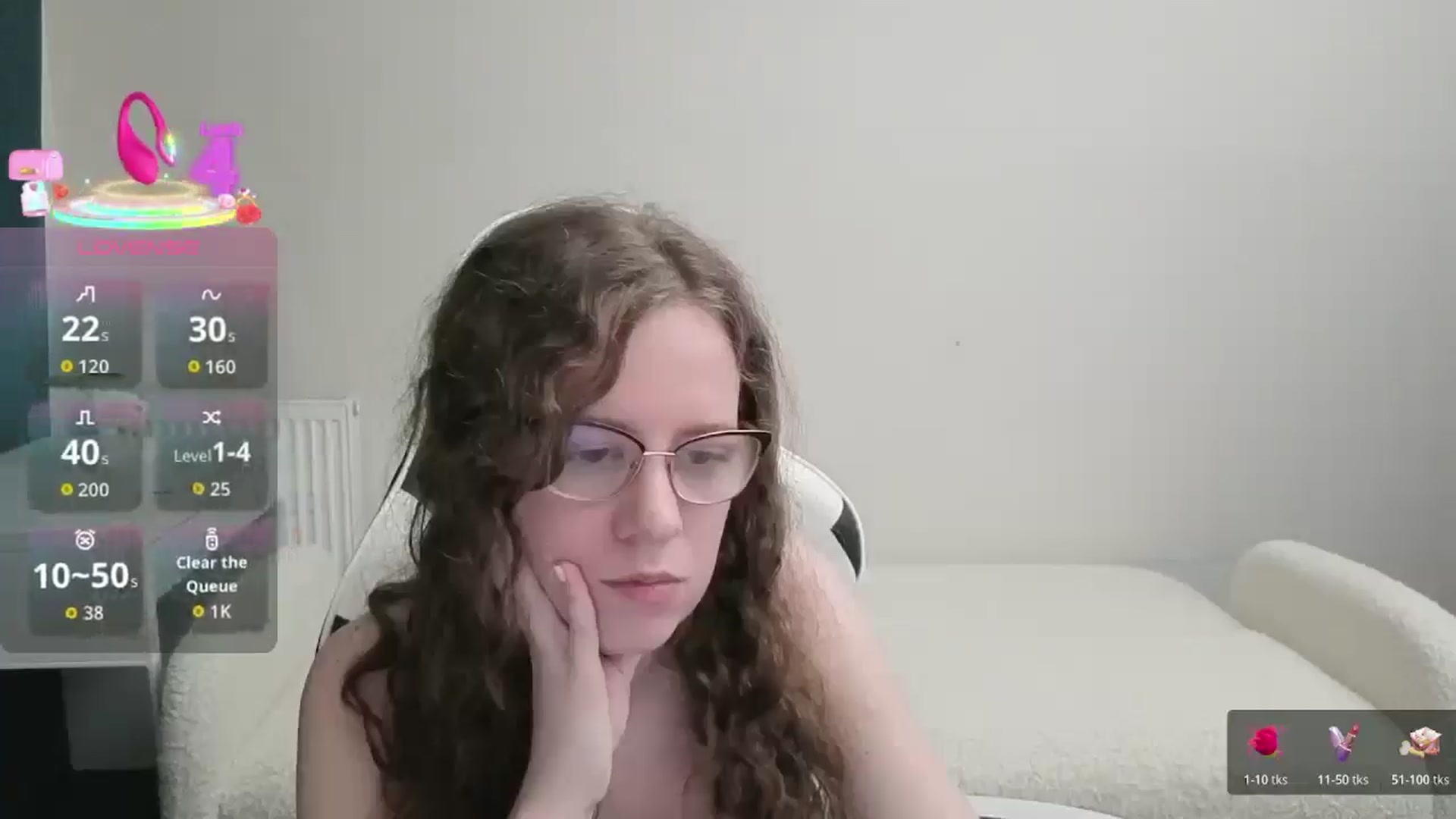 Gallery image thumbnail from BlueFlowerr's myfreecams stream on, 02/27/2026, 23:12 image 6 of 20