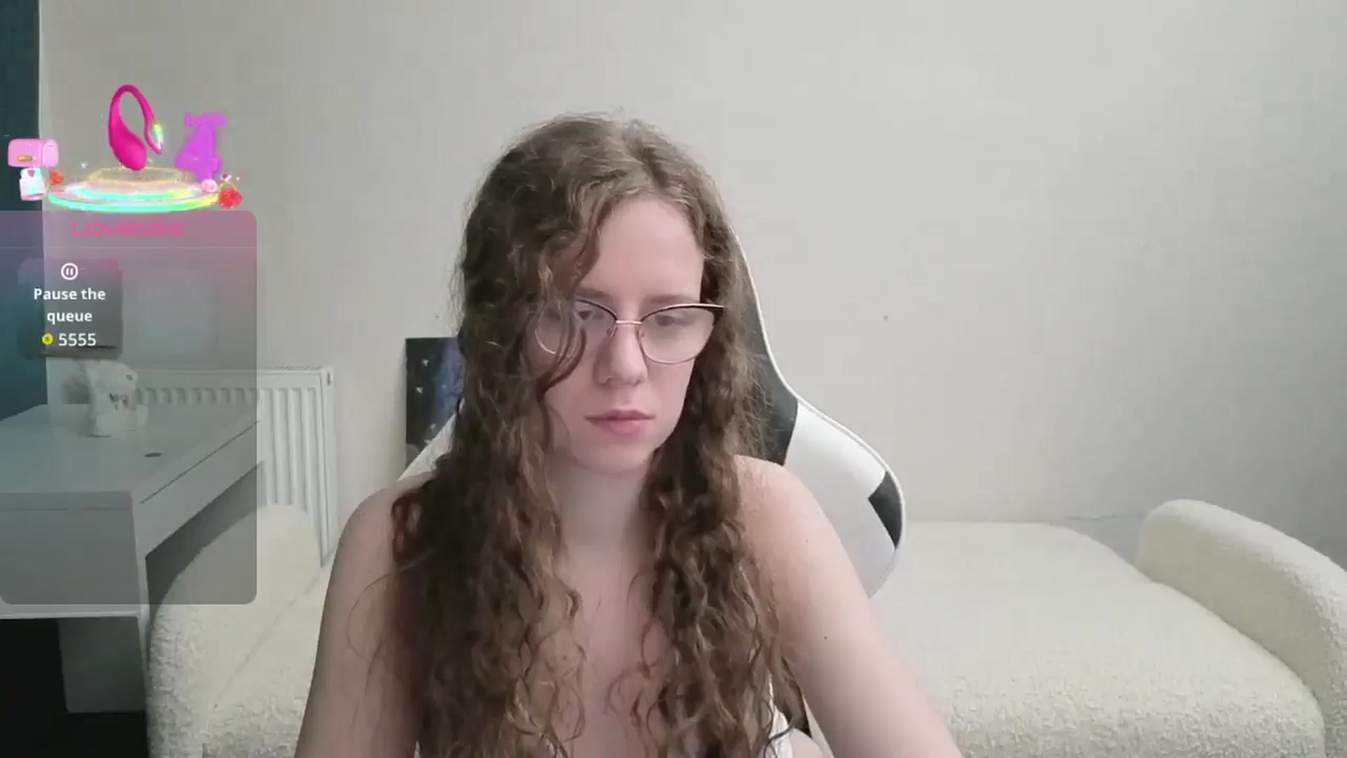 Gallery image thumbnail from BlueFlowerr's myfreecams stream on, 02/27/2026, 23:12 image 2 of 20