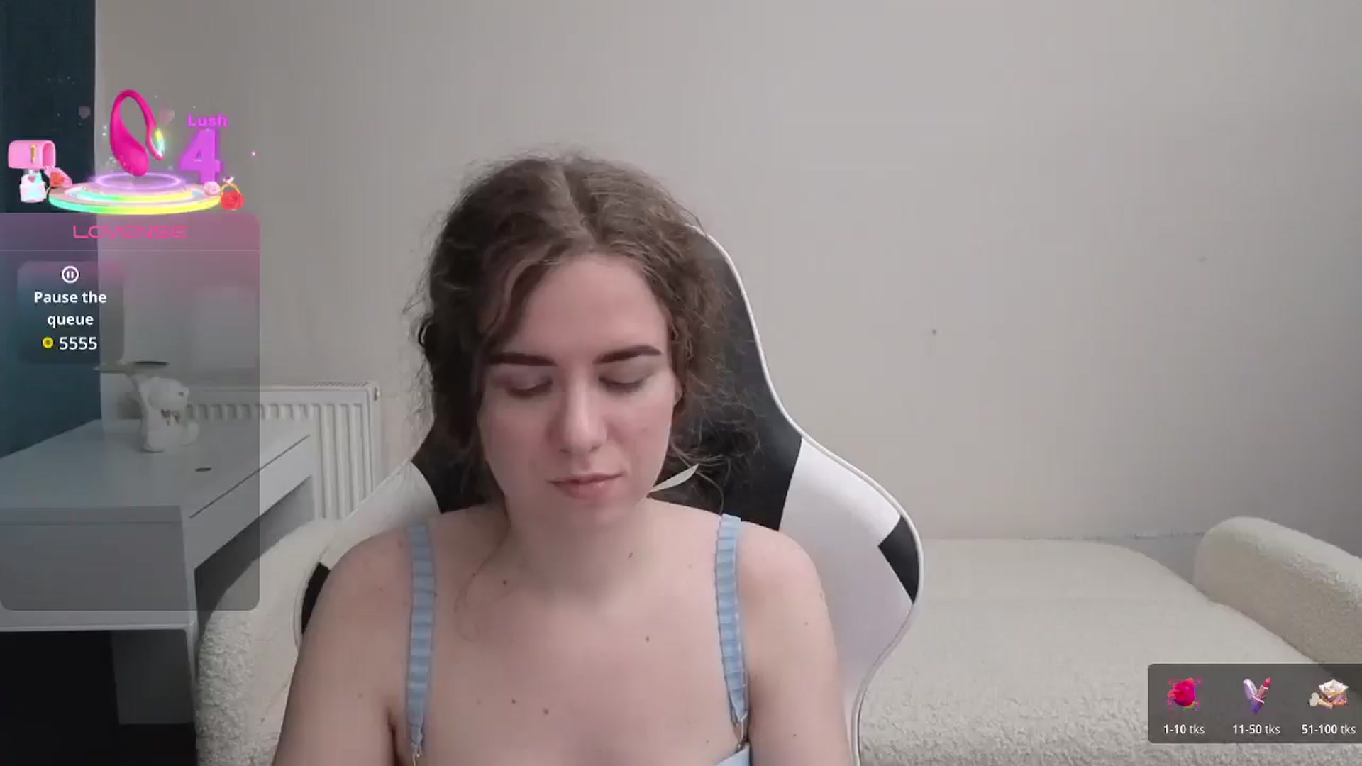 Gallery image thumbnail from BlueFlowerr's myfreecams stream on, 03/01/2026, 23:21 image 1 of 20