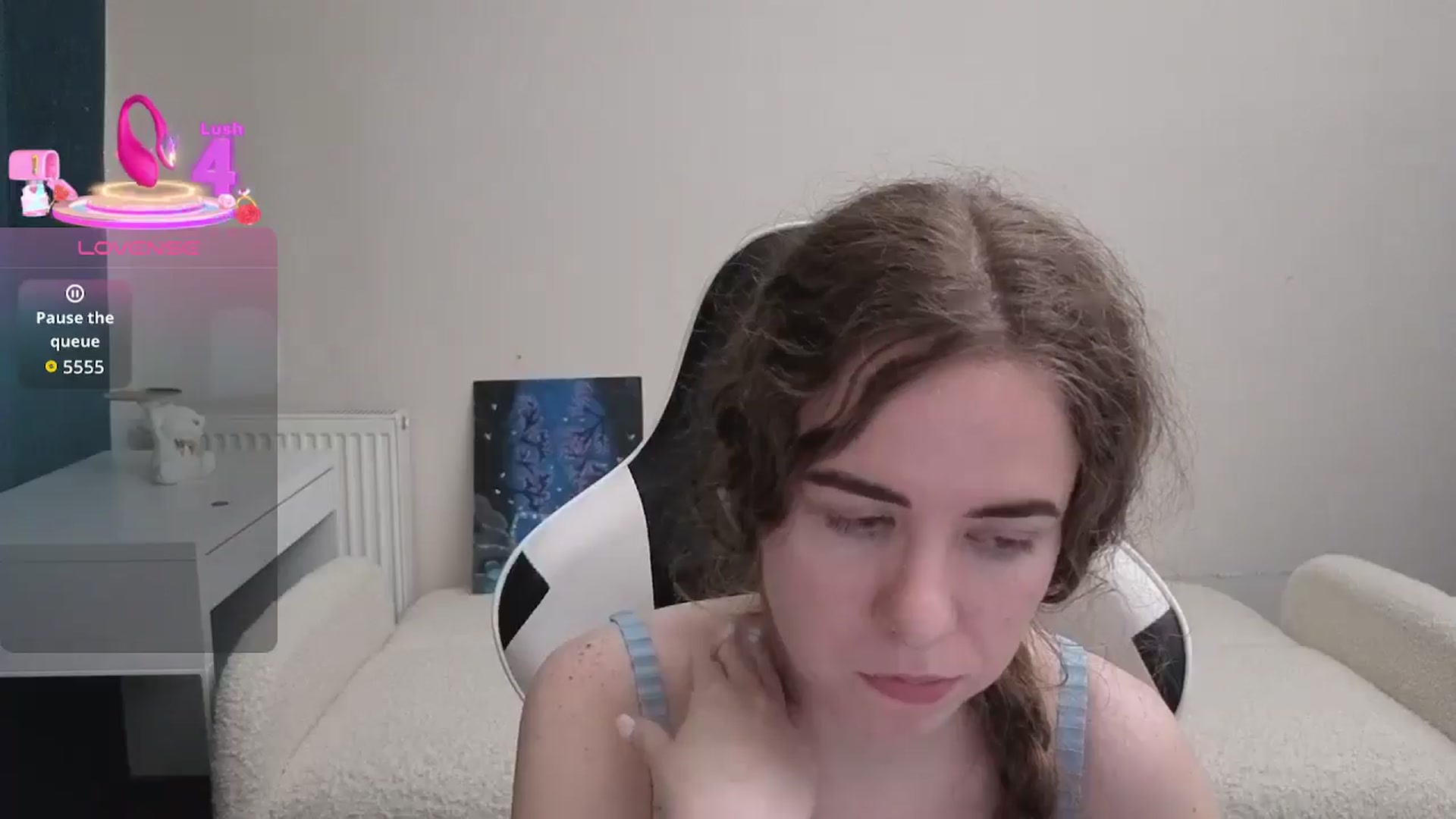 Gallery image thumbnail from BlueFlowerr's myfreecams stream on, 03/01/2026, 23:21 image 13 of 20