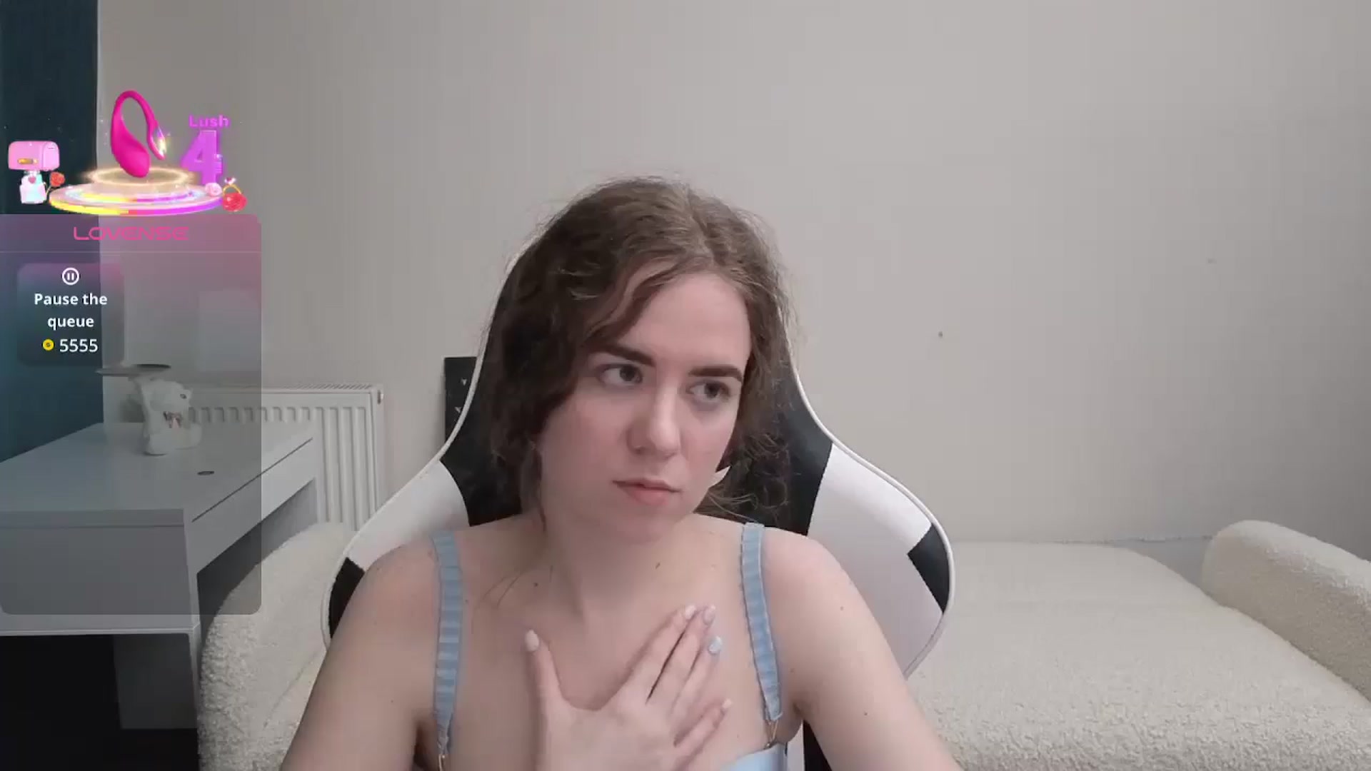 Gallery image thumbnail from BlueFlowerr's myfreecams stream on, 03/01/2026, 23:21 image 4 of 20