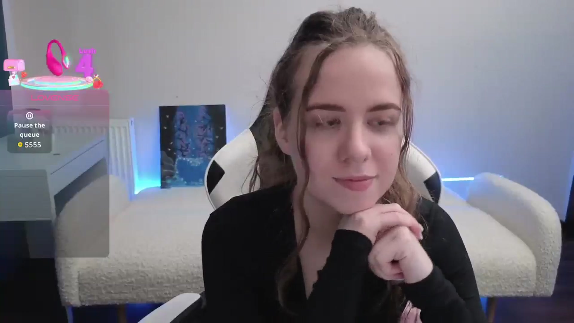 Gallery image thumbnail from BlueFlowerr's myfreecams stream on, 03/02/2026, 21:37 image 12 of 20
