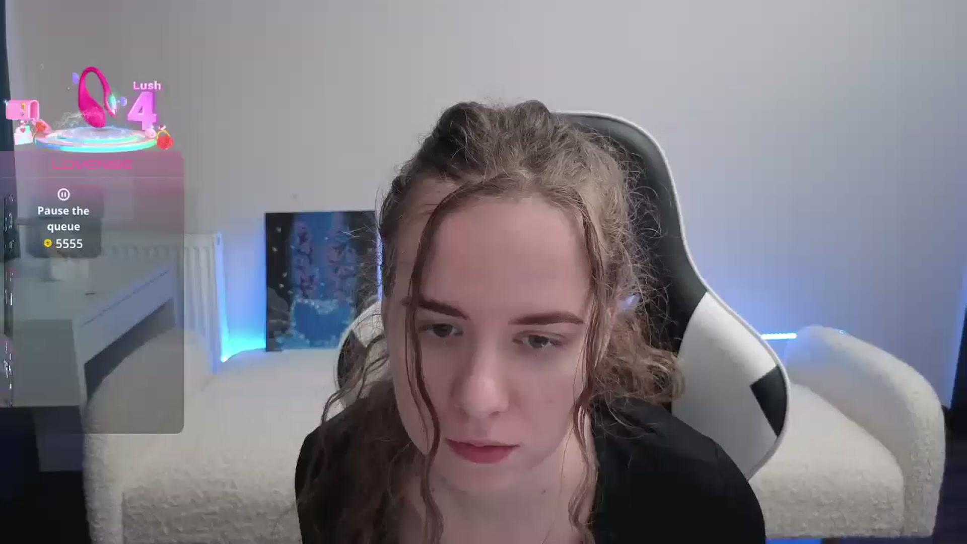 Gallery image thumbnail from BlueFlowerr's myfreecams stream on, 03/03/2026, 24:21 image 3 of 20