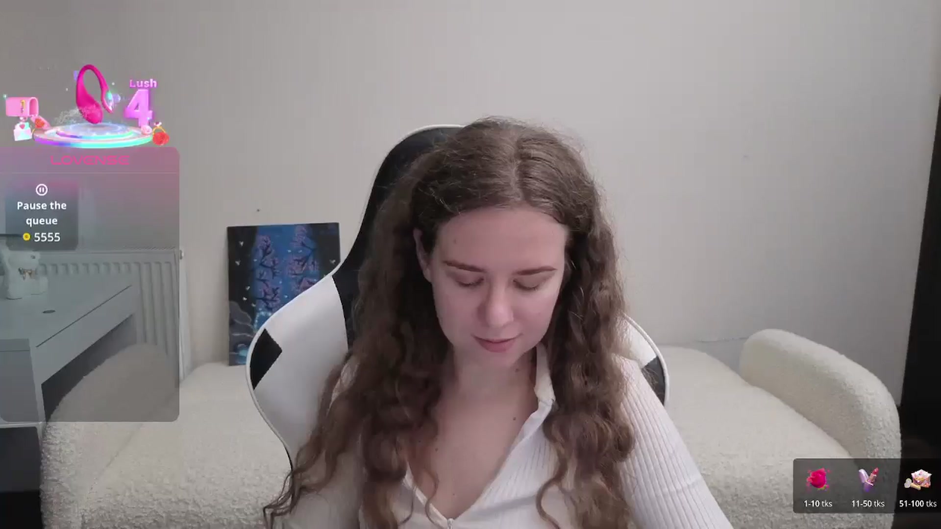 Gallery image thumbnail from BlueFlowerr's myfreecams stream on, 03/06/2026, 23:01 image 12 of 20