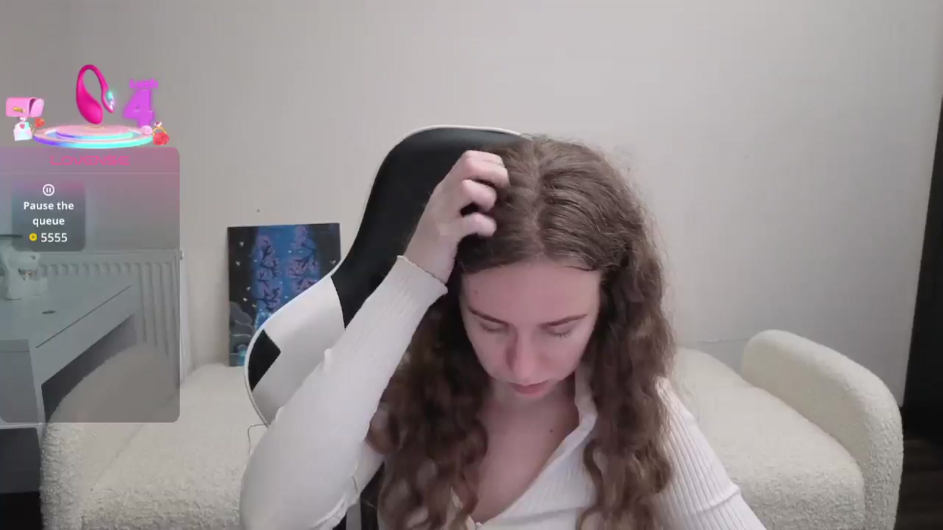 Gallery image thumbnail from BlueFlowerr's myfreecams stream on, 03/06/2026, 23:01 image 15 of 20