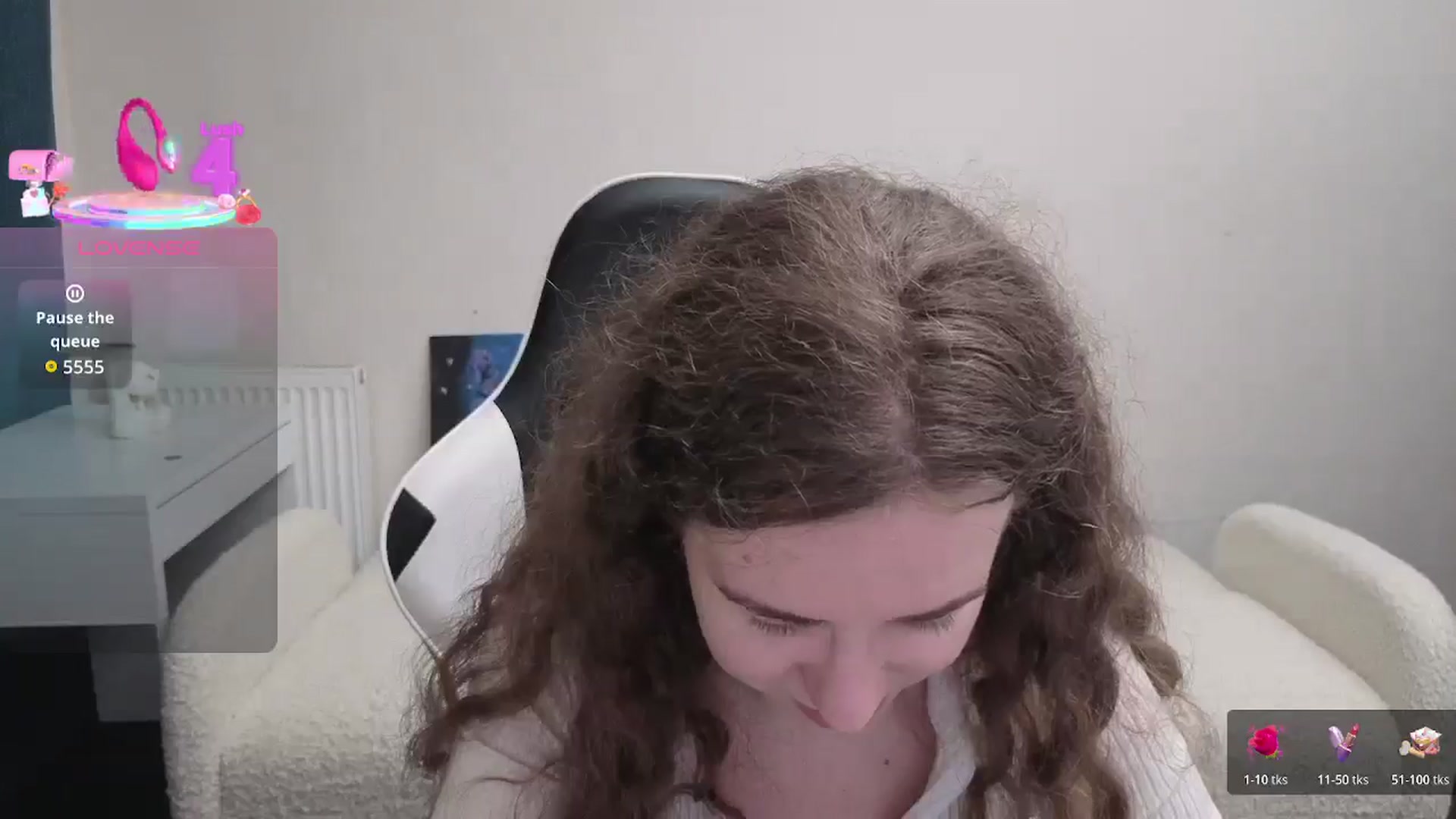 Gallery image thumbnail from BlueFlowerr's myfreecams stream on, 03/06/2026, 23:01 image 5 of 20