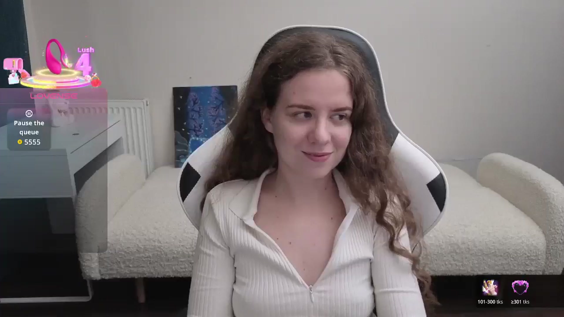 Gallery image thumbnail from BlueFlowerr's myfreecams stream on, 03/06/2026, 23:58 image 8 of 20