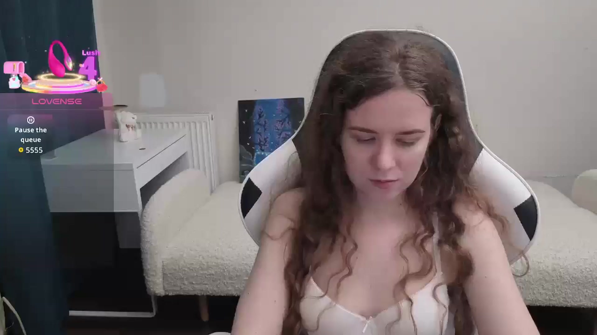Gallery image thumbnail from BlueFlowerr's myfreecams stream on, 03/07/2026, 02:32 image 13 of 20