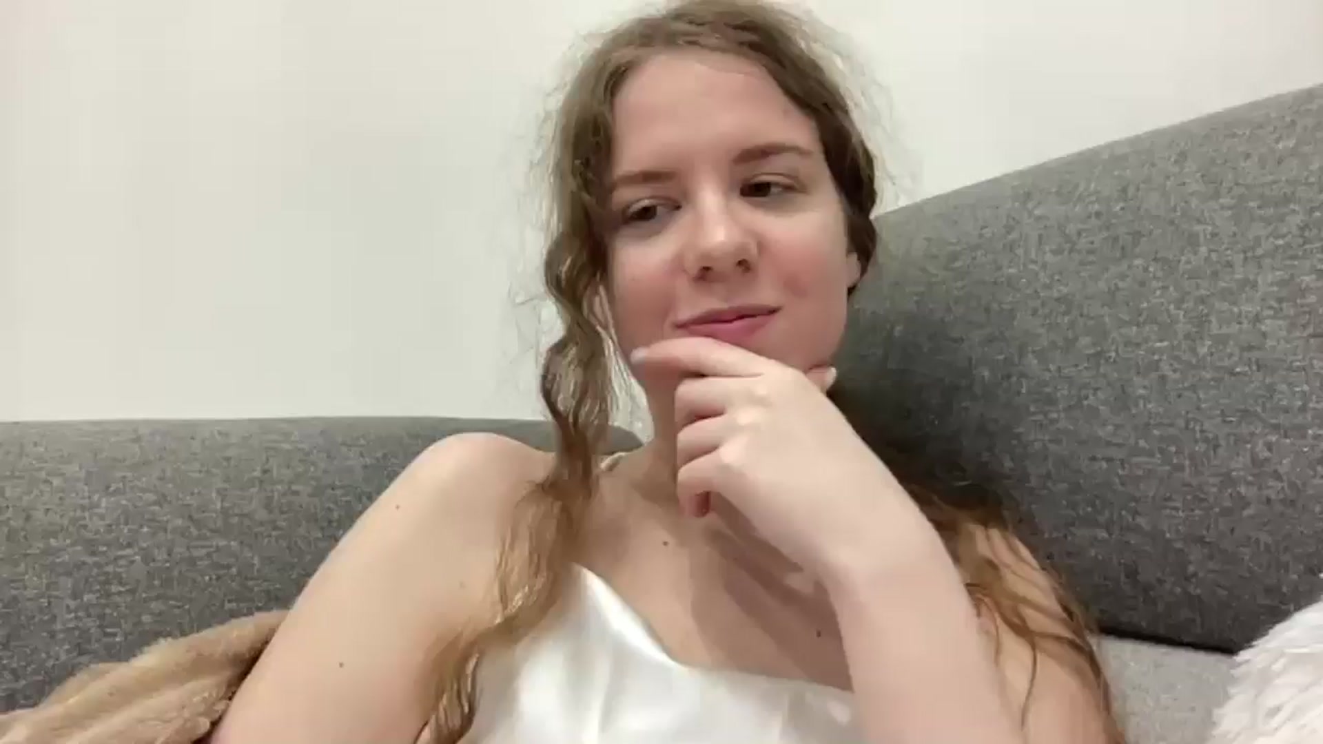 Gallery image thumbnail from BlueFlowerr's myfreecams stream on, 03/11/2026, 01:37 image 1 of 20
