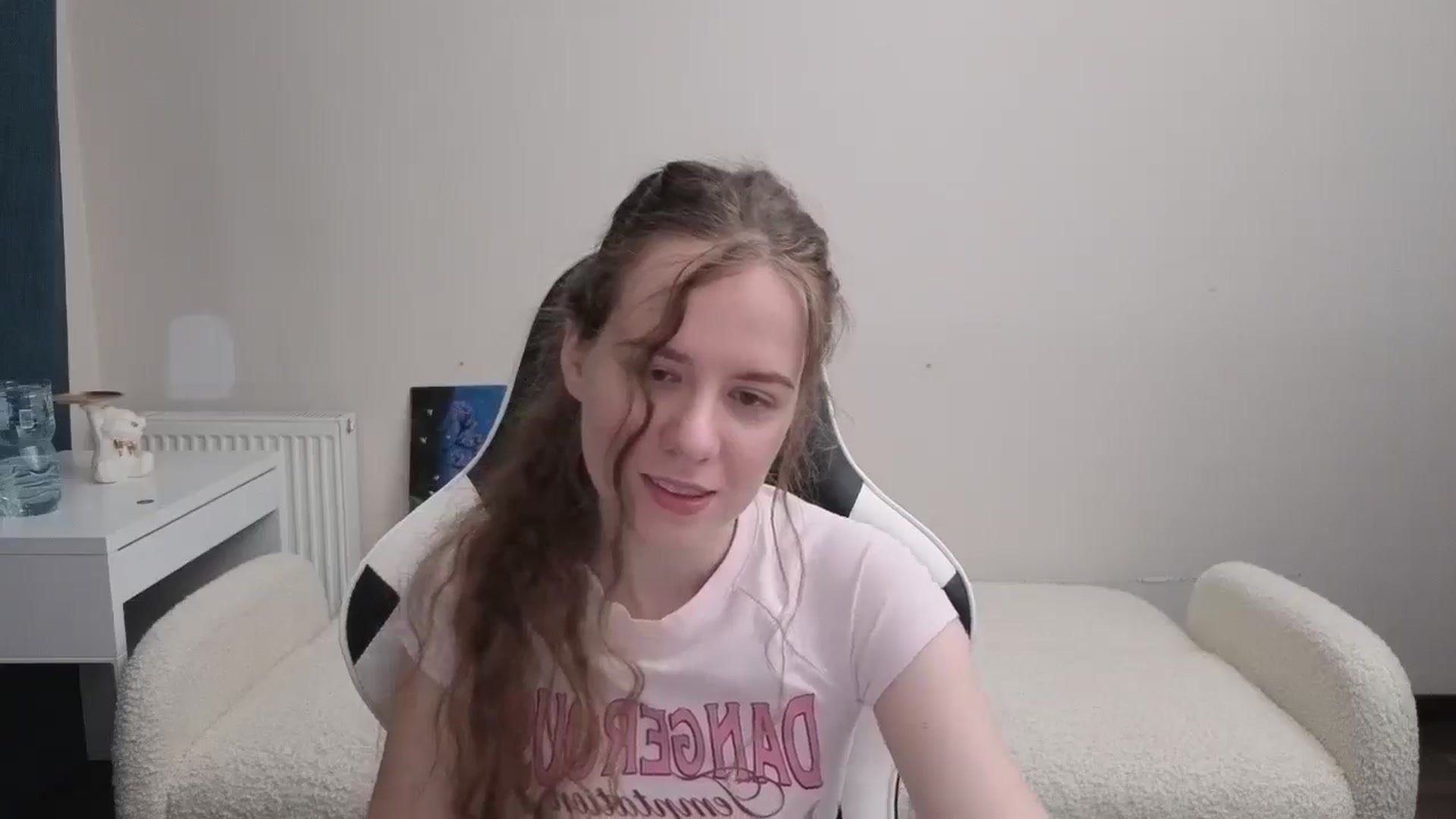 Gallery image thumbnail from BlueFlowerr's myfreecams stream on, 03/12/2026, 01:52 image 17 of 20