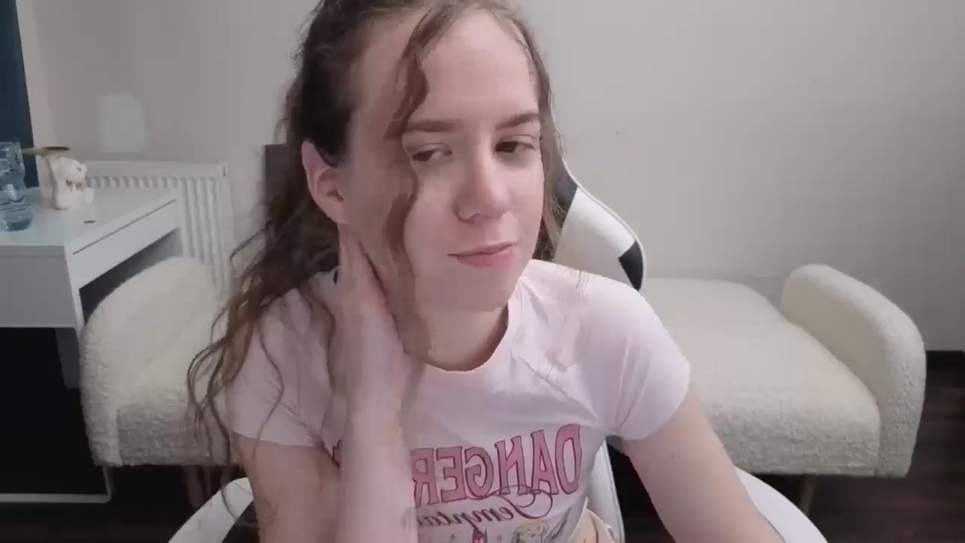 Gallery image thumbnail from BlueFlowerr's myfreecams stream on, 03/12/2026, 03:46 image 6 of 20