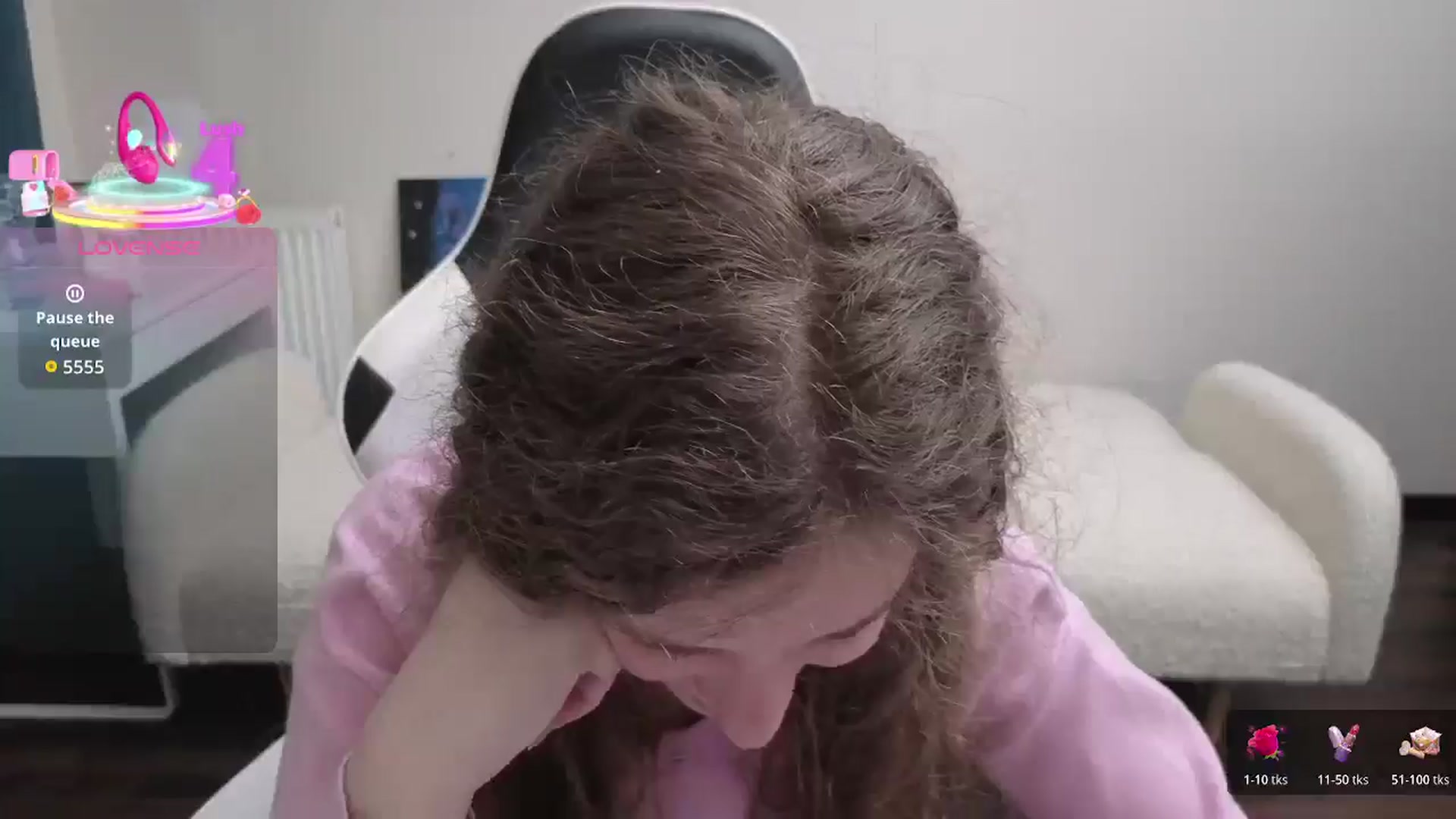 Gallery image thumbnail from BlueFlowerr's myfreecams stream on, 03/12/2026, 20:38 image 4 of 20