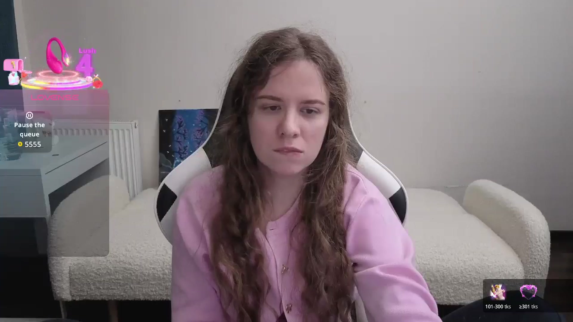 Gallery image thumbnail from BlueFlowerr's myfreecams stream on, 03/12/2026, 20:38 image 19 of 20