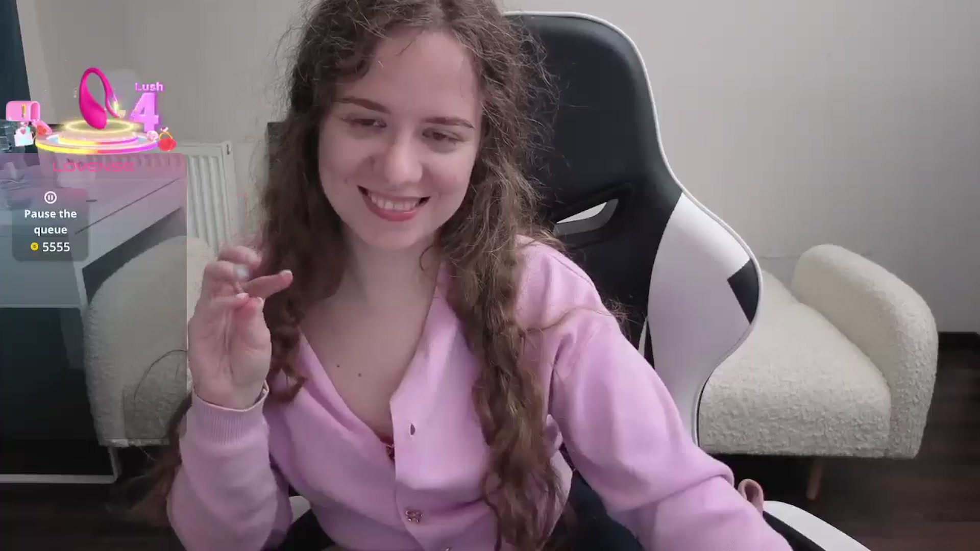 Gallery image thumbnail from BlueFlowerr's myfreecams stream on, 03/12/2026, 23:01 image 13 of 20
