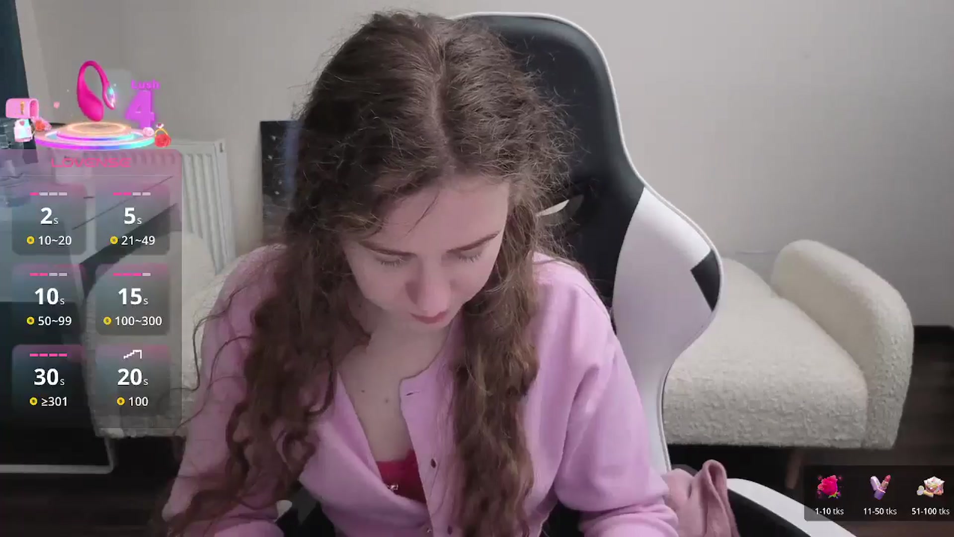 Gallery image thumbnail from BlueFlowerr's myfreecams stream on, 03/12/2026, 23:37 image 7 of 20