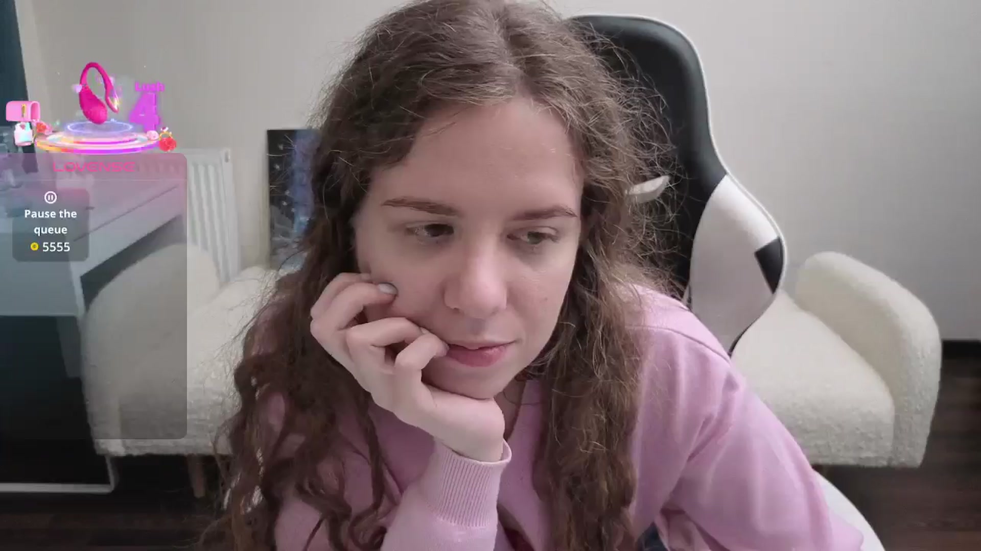 Gallery image thumbnail from BlueFlowerr's myfreecams stream on, 03/12/2026, 23:37 image 19 of 20