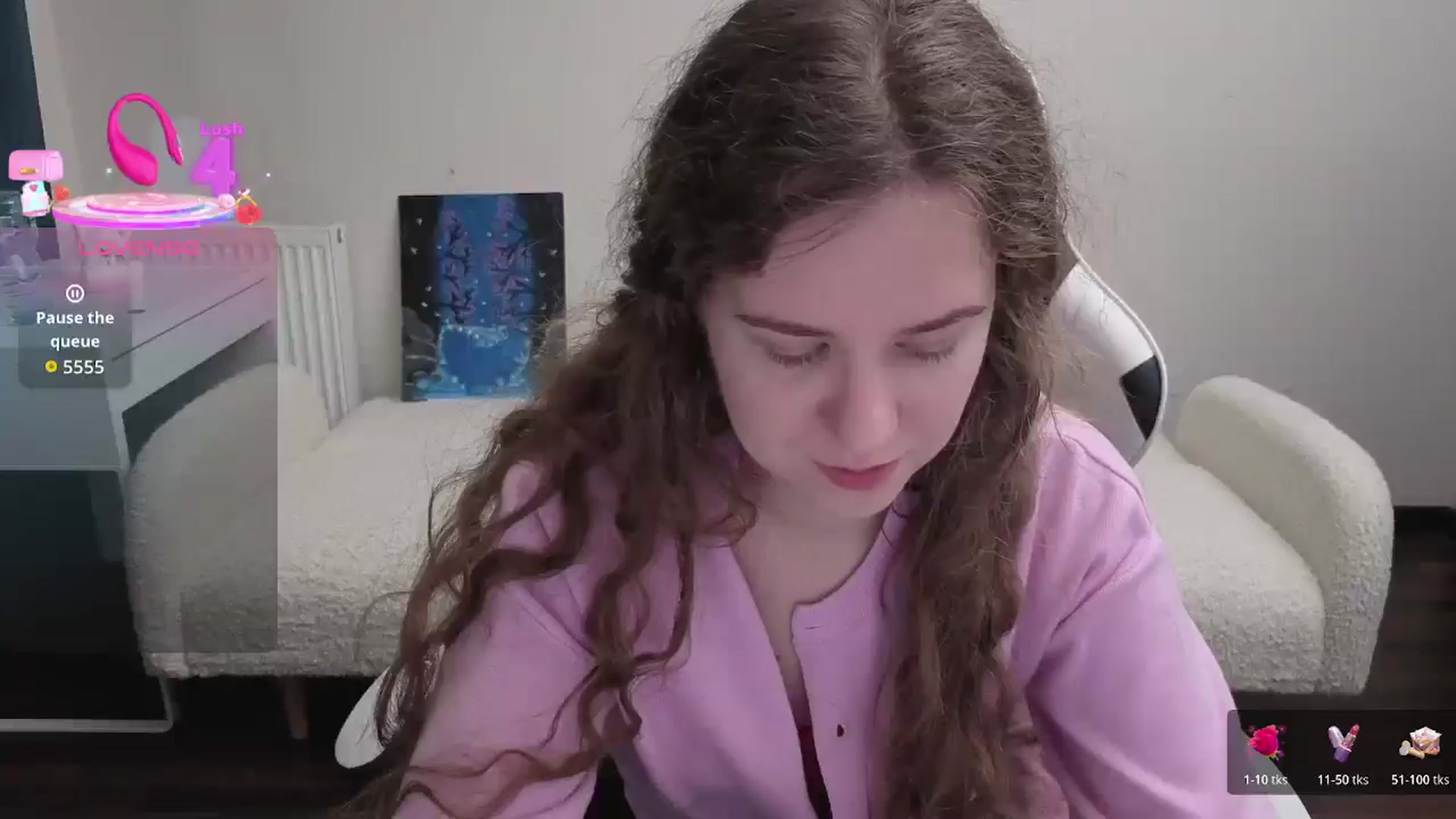 Gallery image thumbnail from BlueFlowerr's myfreecams stream on, 03/12/2026, 23:37 image 20 of 20