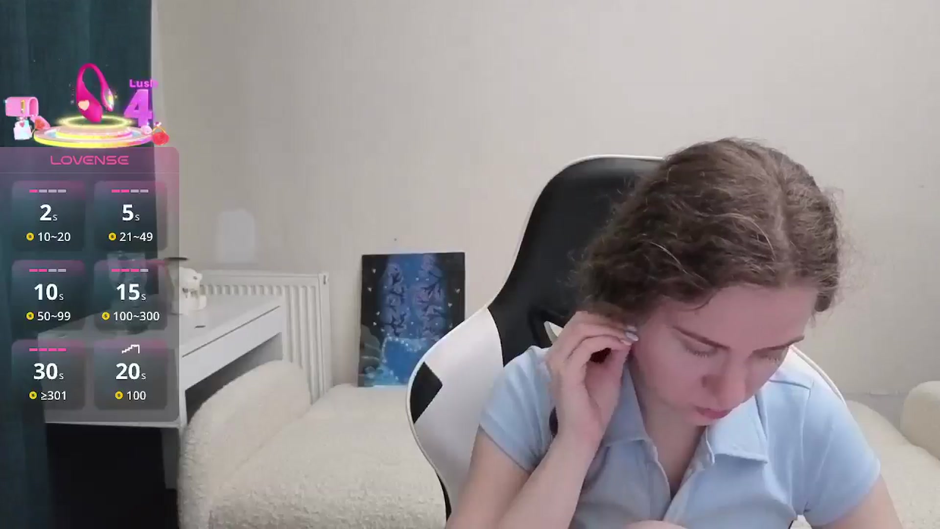 Gallery image thumbnail from BlueFlowerr's myfreecams stream on, 03/13/2026, 21:14 image 8 of 20