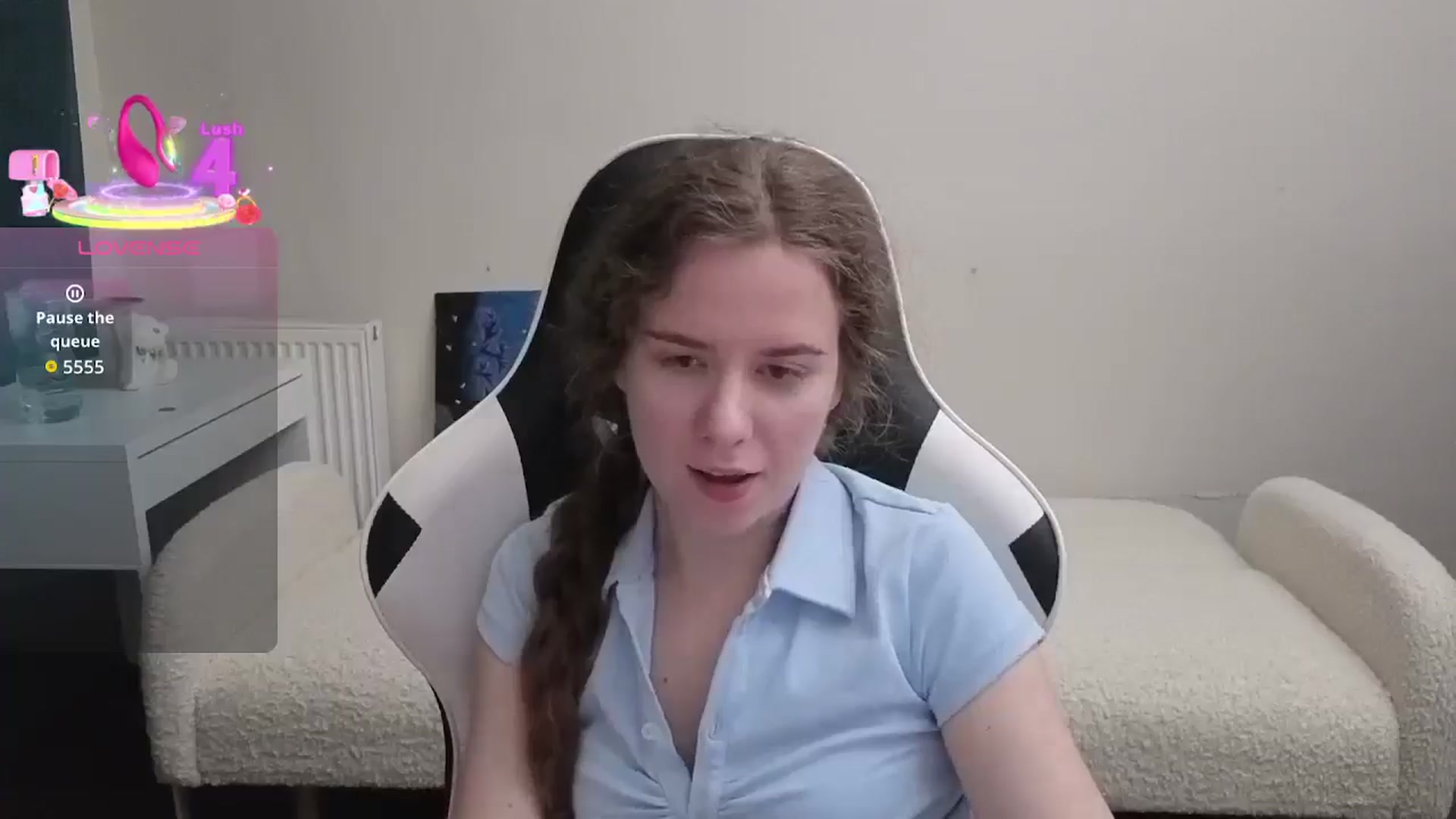 Gallery image thumbnail from BlueFlowerr's myfreecams stream on, 03/13/2026, 22:24 image 9 of 20