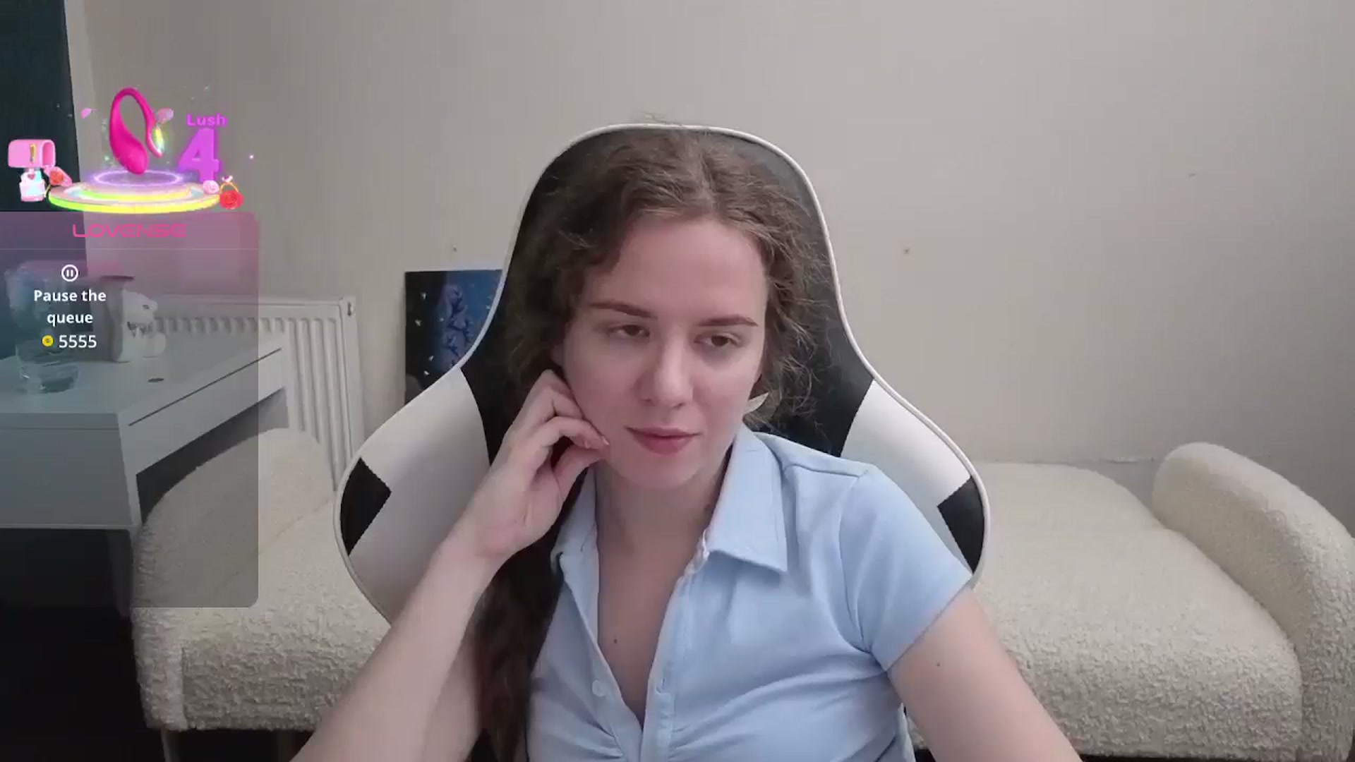 Gallery image thumbnail from BlueFlowerr's myfreecams stream on, 03/13/2026, 22:24 image 8 of 20