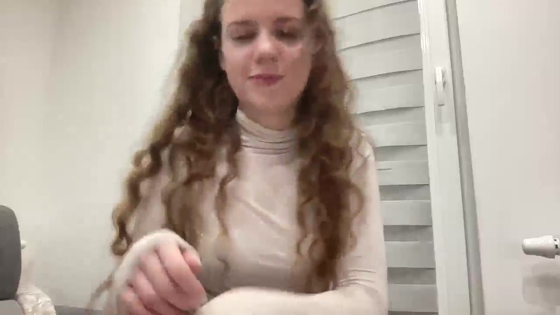 Gallery image thumbnail from BlueFlowerr's myfreecams stream on, 03/15/2026, 04:17 image 5 of 20