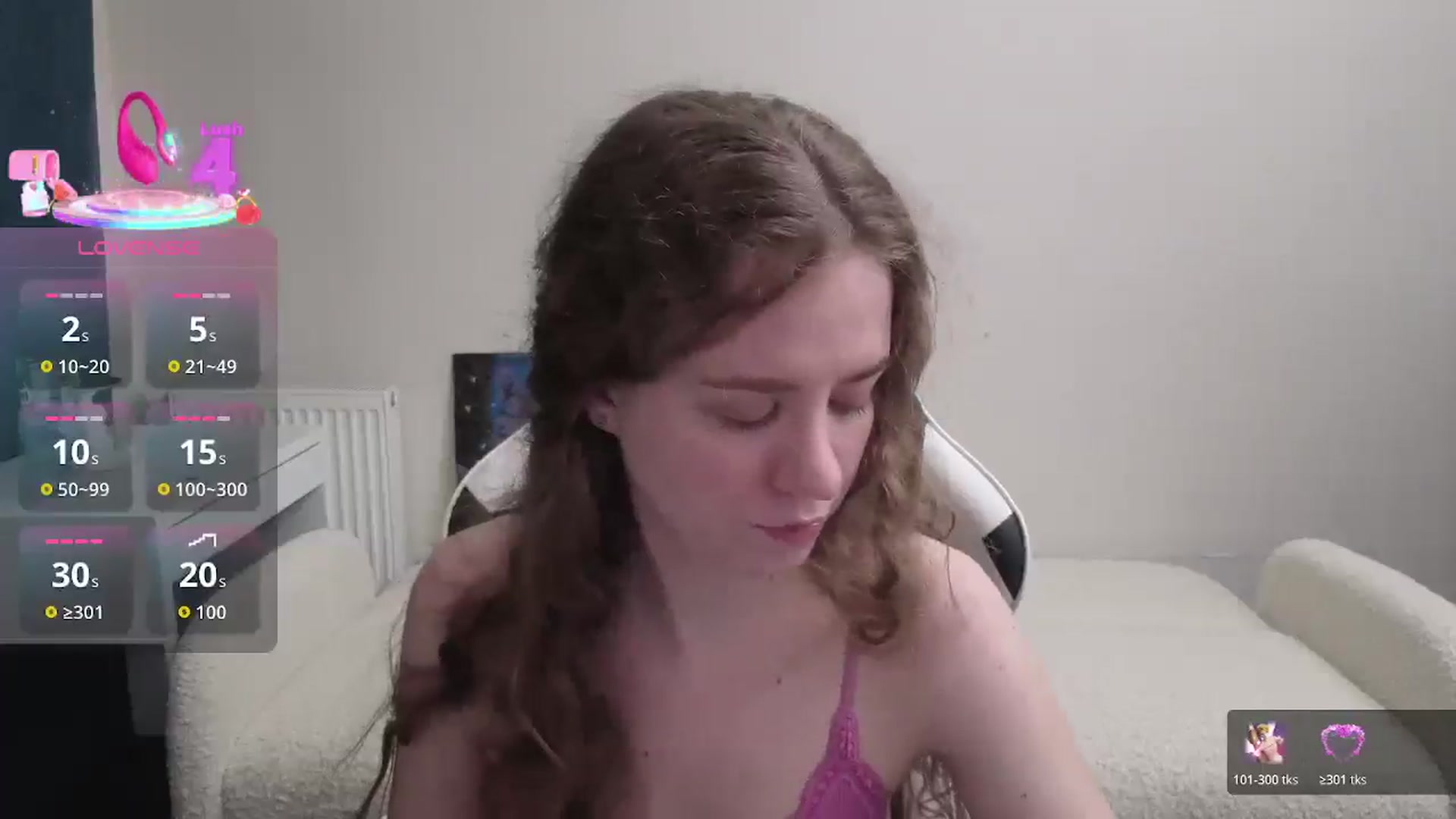 Gallery image thumbnail from BlueFlowerr's myfreecams stream on, 03/17/2026, 16:50 image 2 of 20