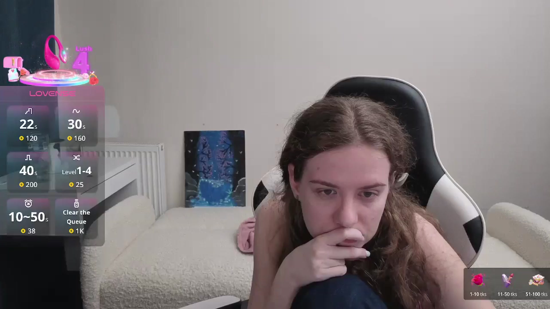 Gallery image thumbnail from BlueFlowerr's myfreecams stream on, 03/17/2026, 21:09 image 15 of 20