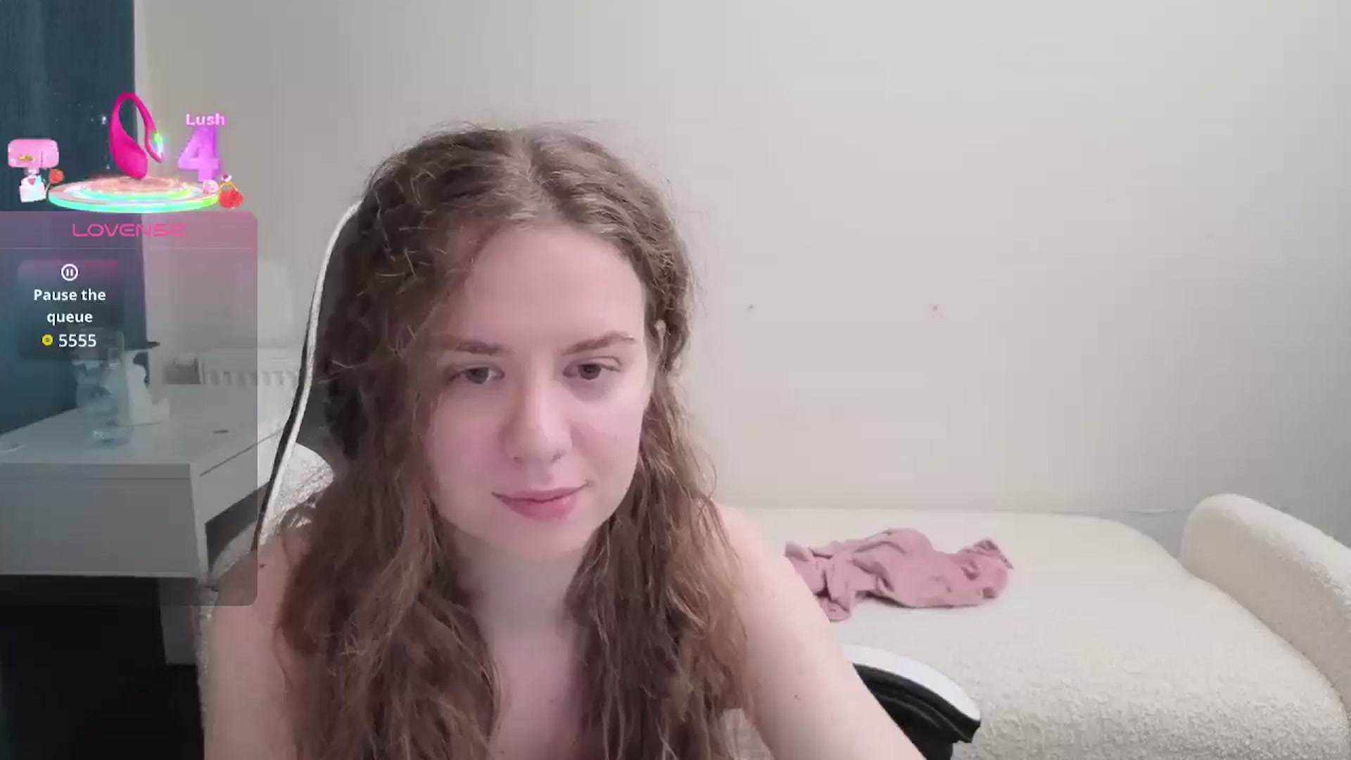 Gallery image thumbnail from BlueFlowerr's myfreecams stream on, 03/17/2026, 23:58 image 19 of 20