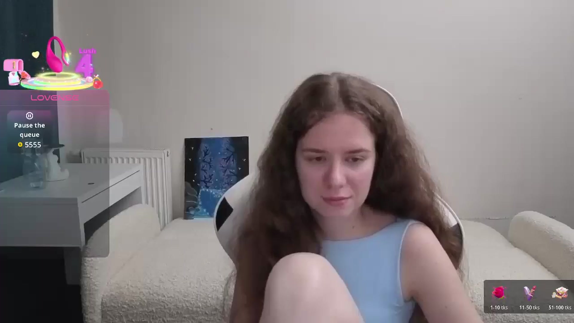 Gallery image thumbnail from BlueFlowerr's myfreecams stream on, 03/19/2026, 20:53 image 15 of 20